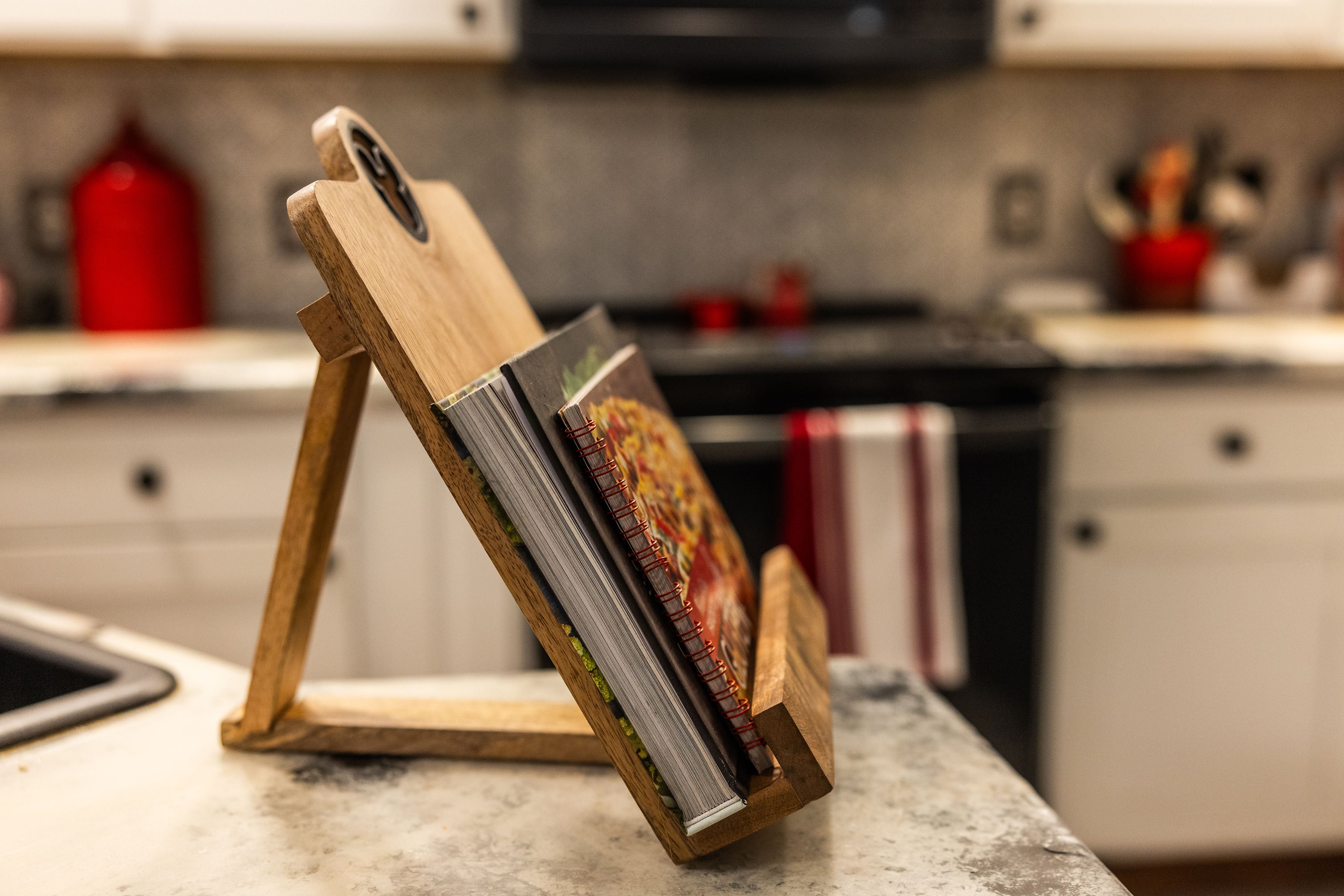 Mickey Mouse - Cookbook Stand