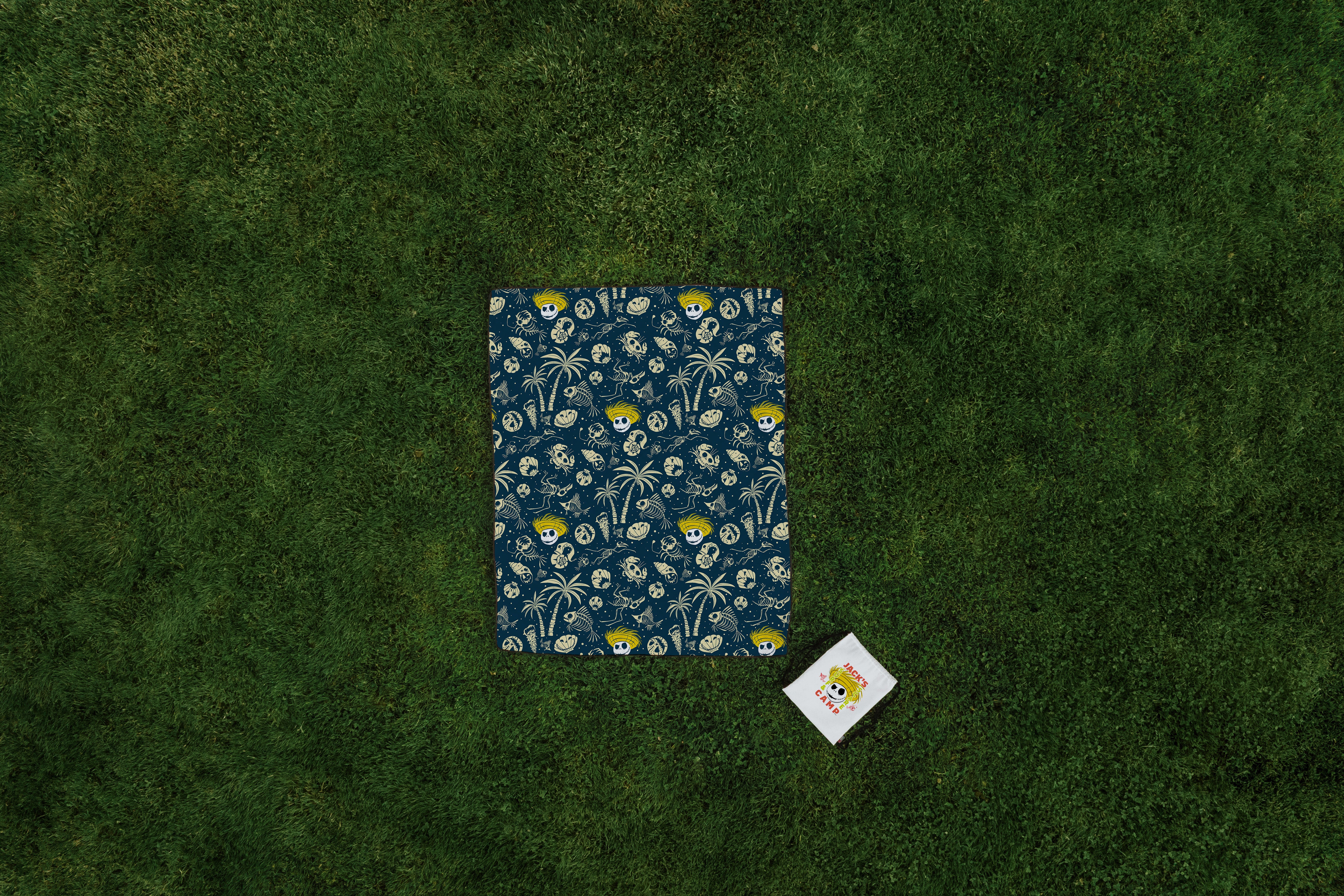 Nightmare Before Christmas Jack & Sally - Impresa Picnic Blanket