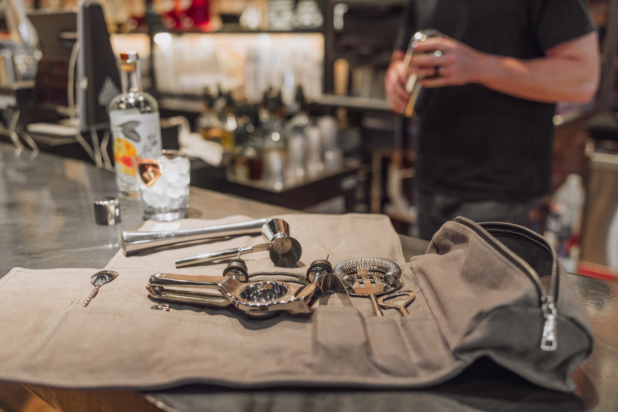 Barkeep Bar Tool Roll Up Kit