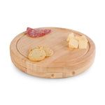 Christmas Vacation - Circo Cheese Cutting Board & Tools Set