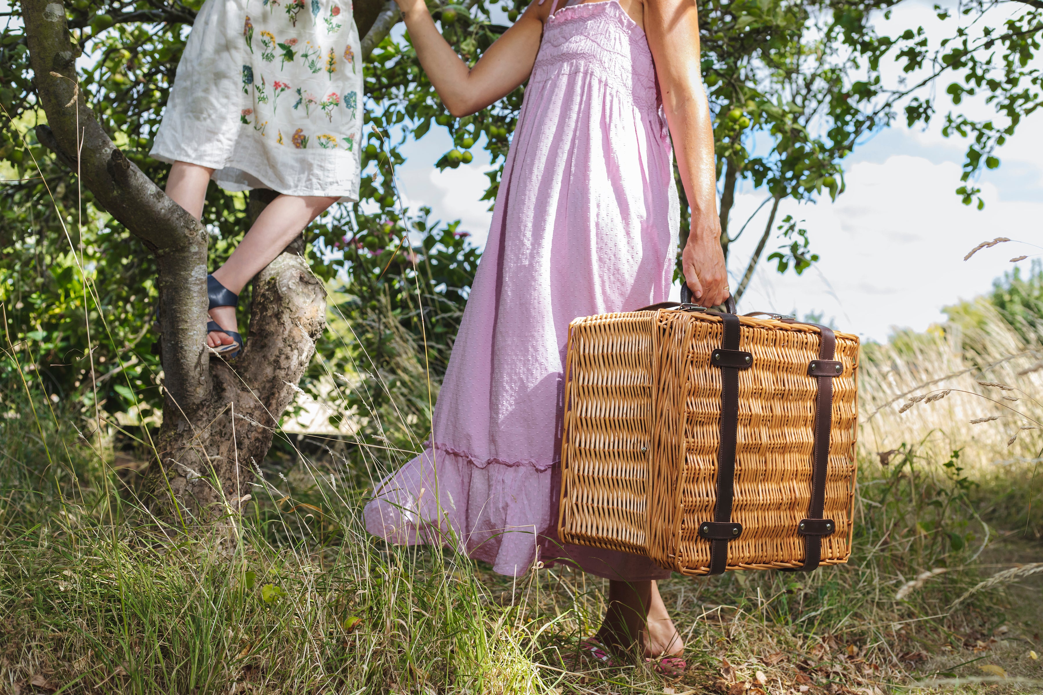 Canterbury Picnic Basket