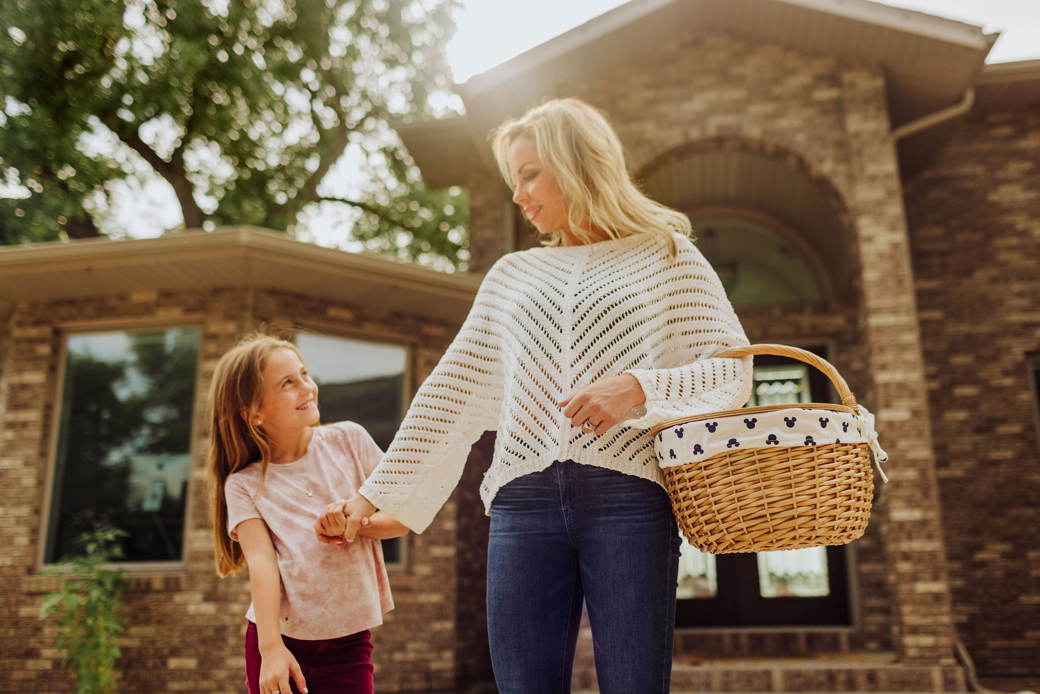 Mickey Mouse Silhouette - Country Picnic Basket