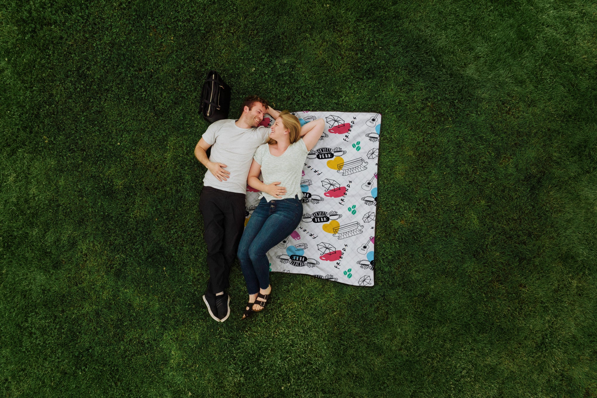 Friends - Impresa Picnic Blanket