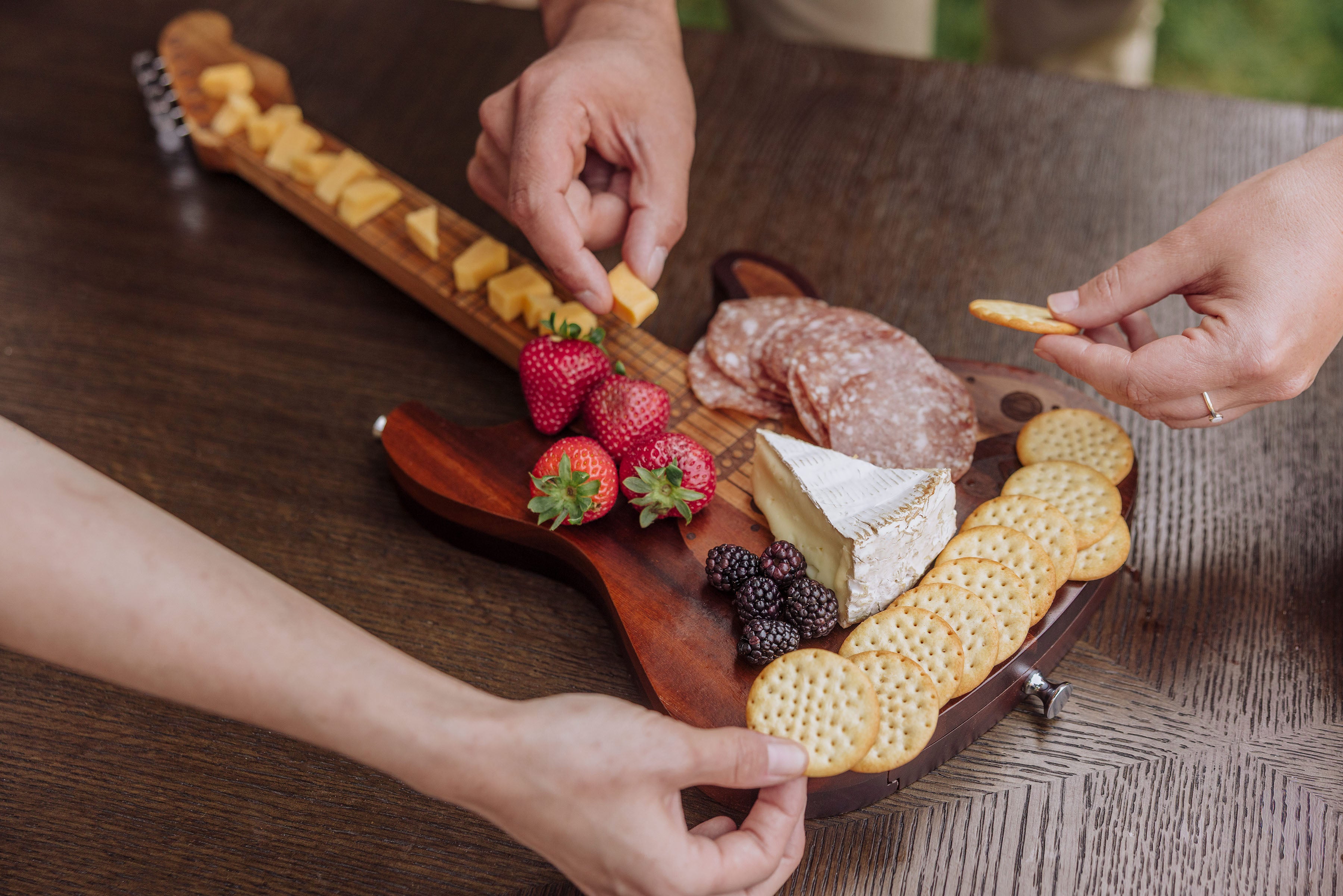Guitar Legend Cheese Board