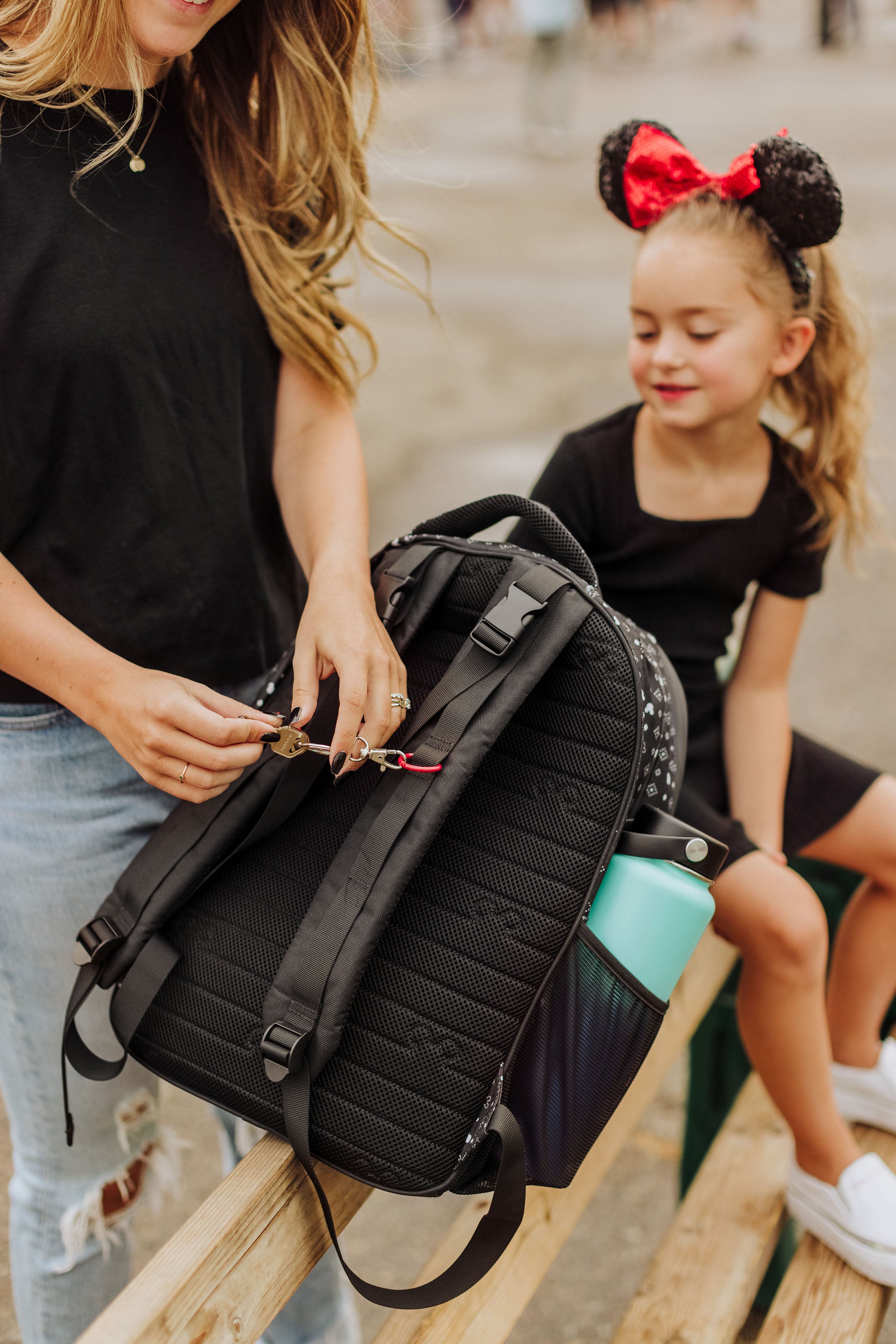 Mickey Mouse - Park Tripper Day Bag