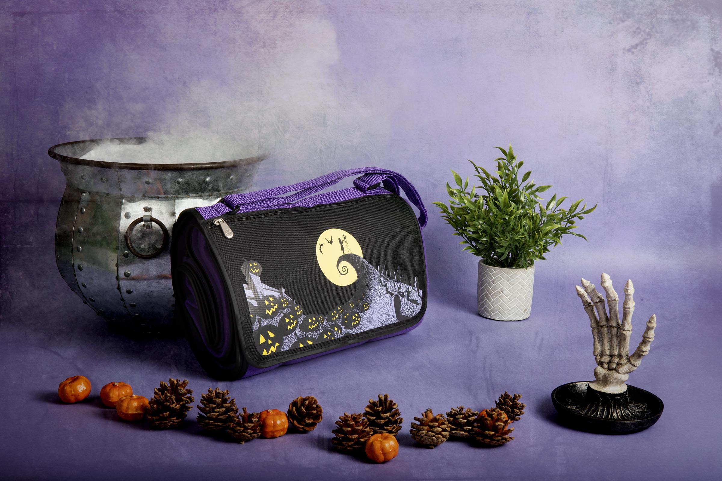 Nightmare Before Christmas Jack & Sally - Blanket Tote Outdoor Picnic Blanket