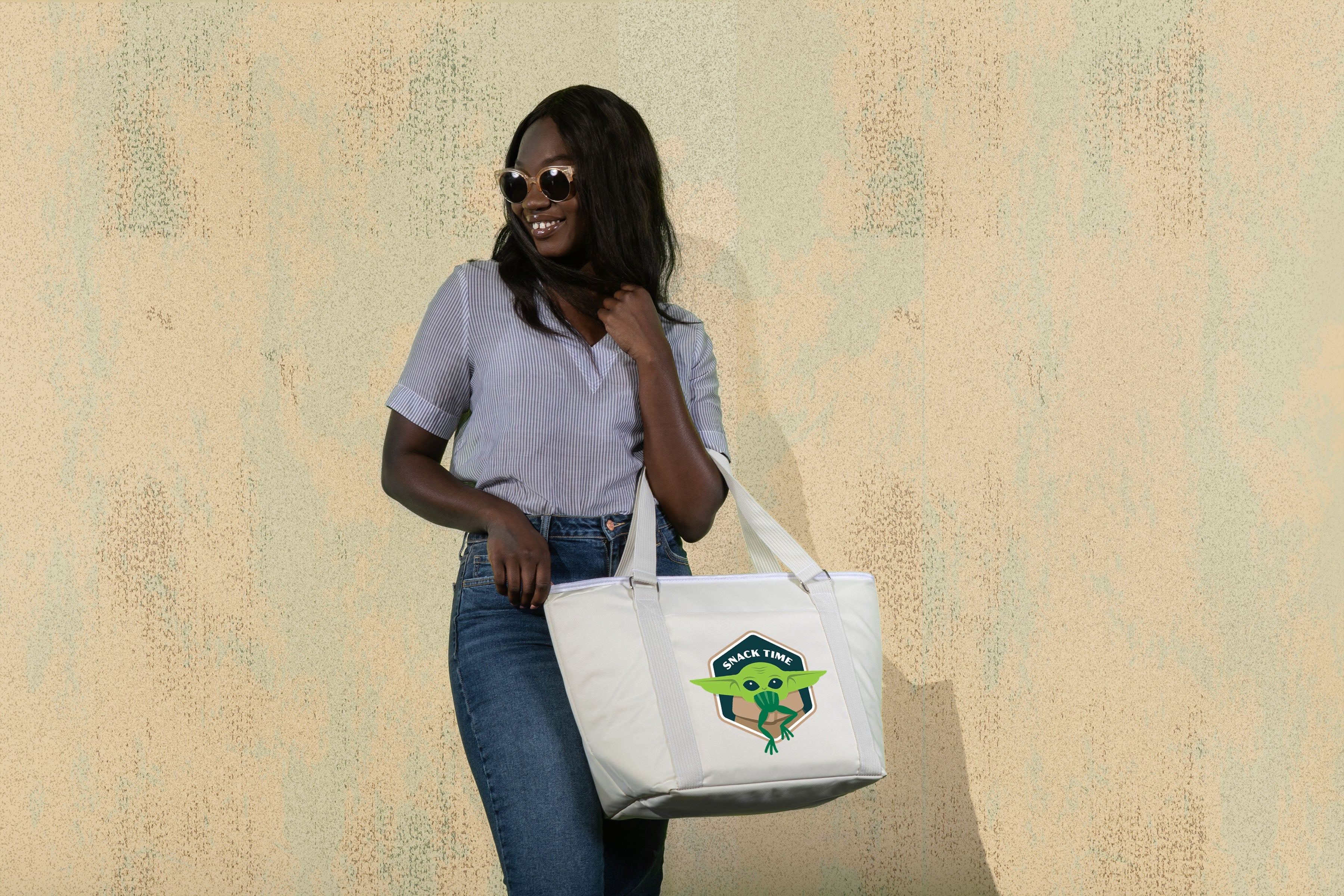 Mandalorian Grogu - Topanga Cooler Tote Bag