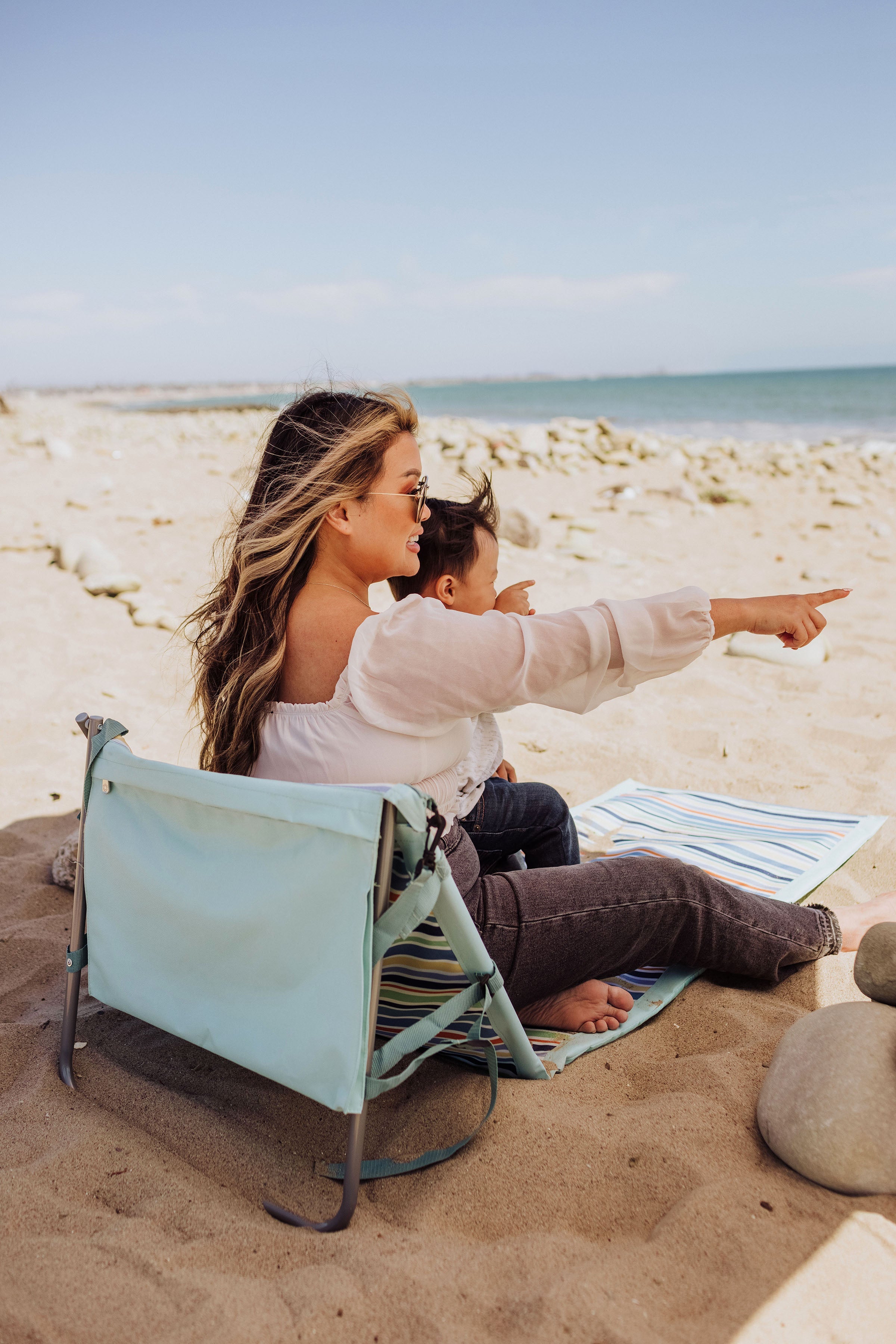 Beach Sayings Vacation Mode - Beachcomber Portable Beach Chair & Tote