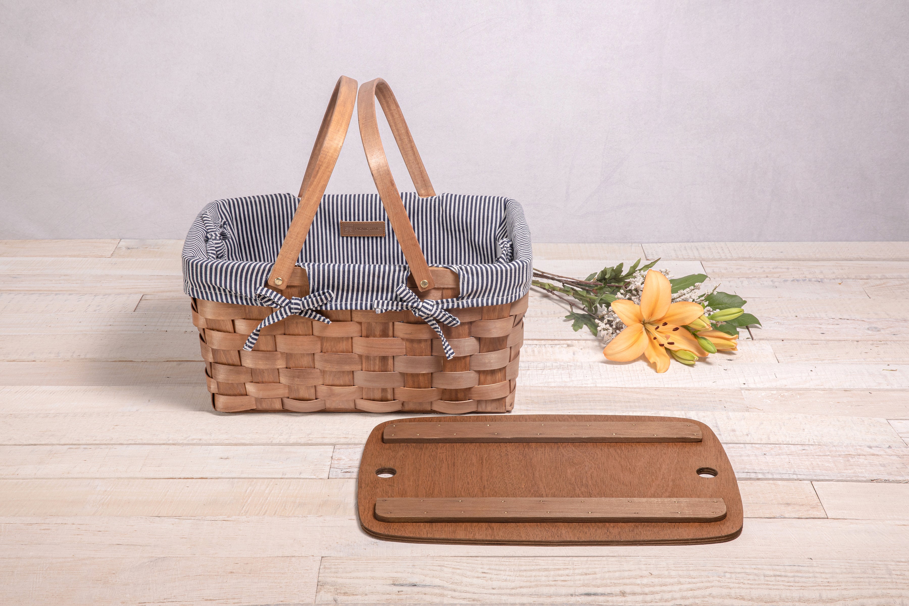 Wizard of Oz - Kansas Handwoven Wood Picnic Basket