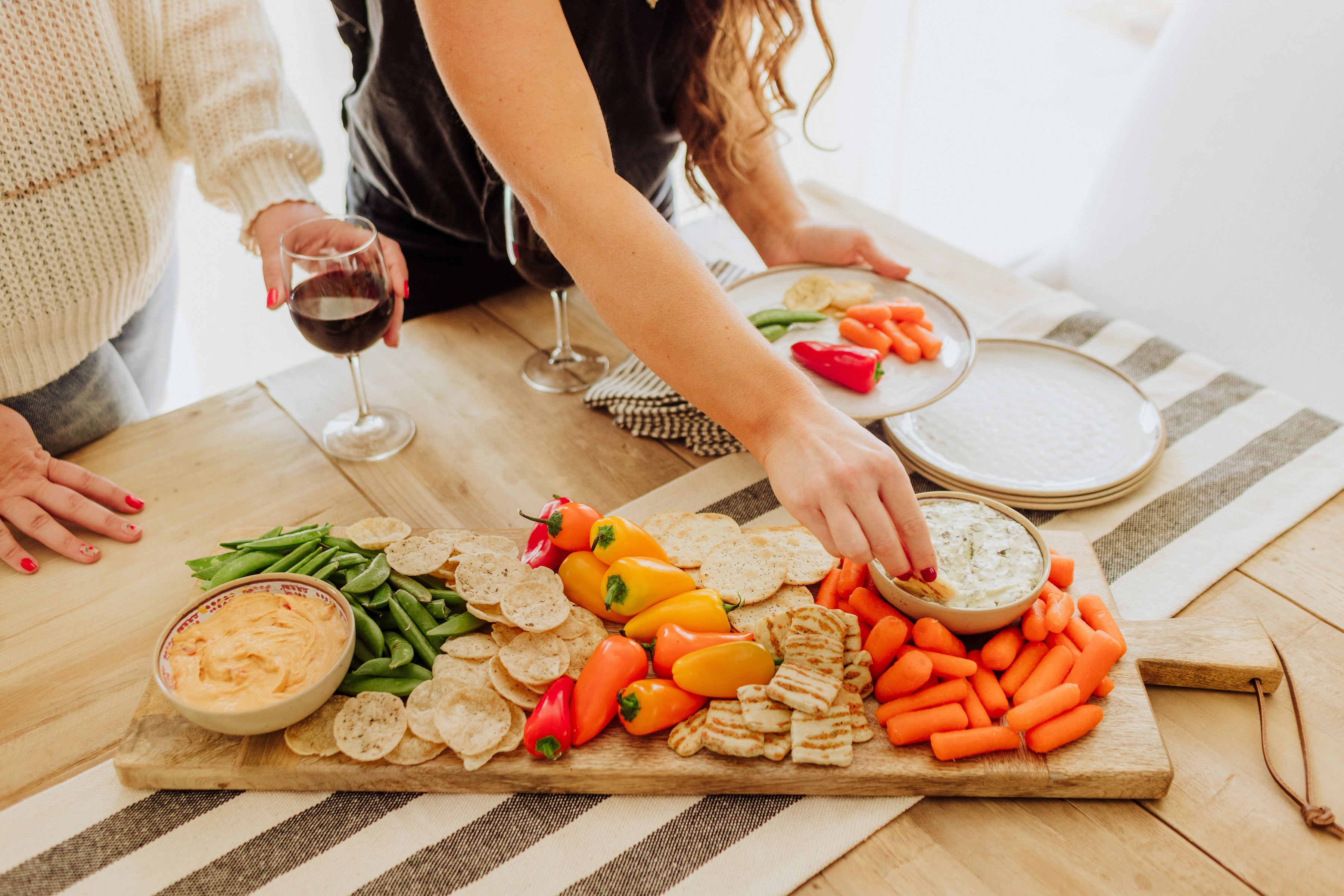 WB 100 Ravi Rectangular Long Charcuterie Board