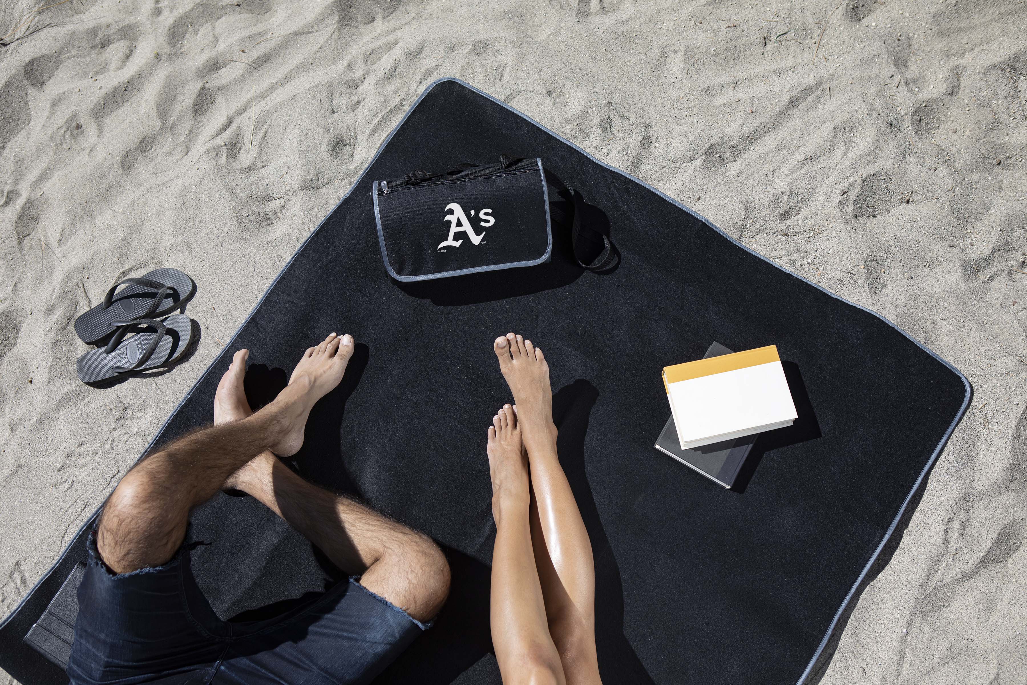Athletics - Outdoor Picnic Blanket Tote