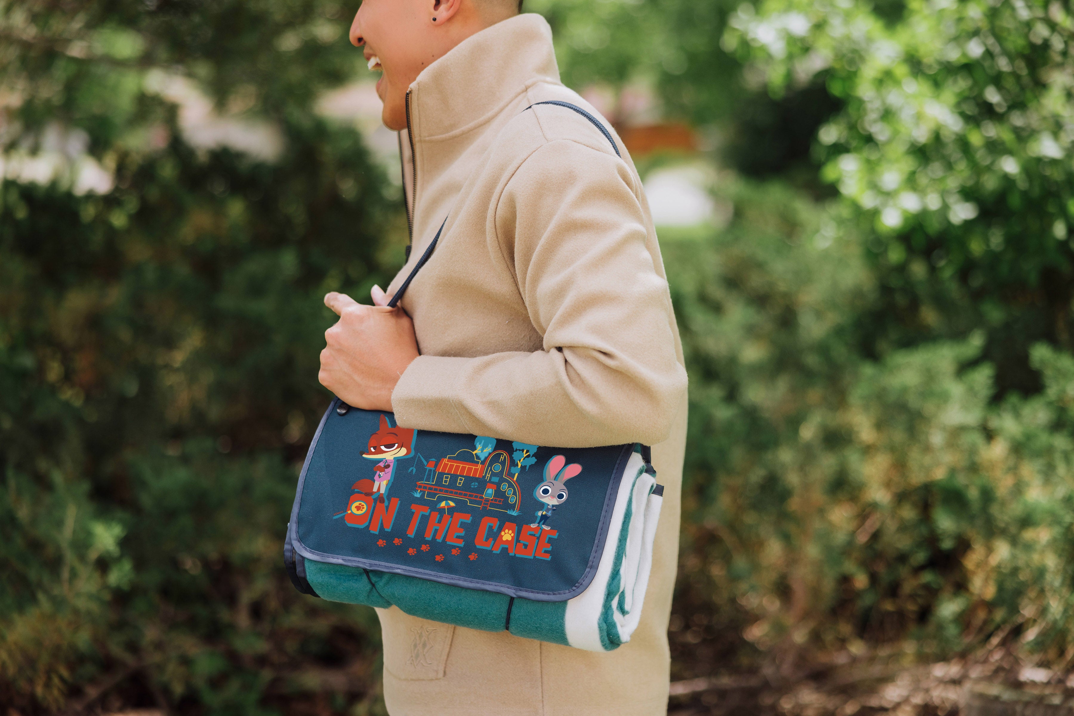 Zootopia - Blanket Tote Outdoor Picnic Blanket