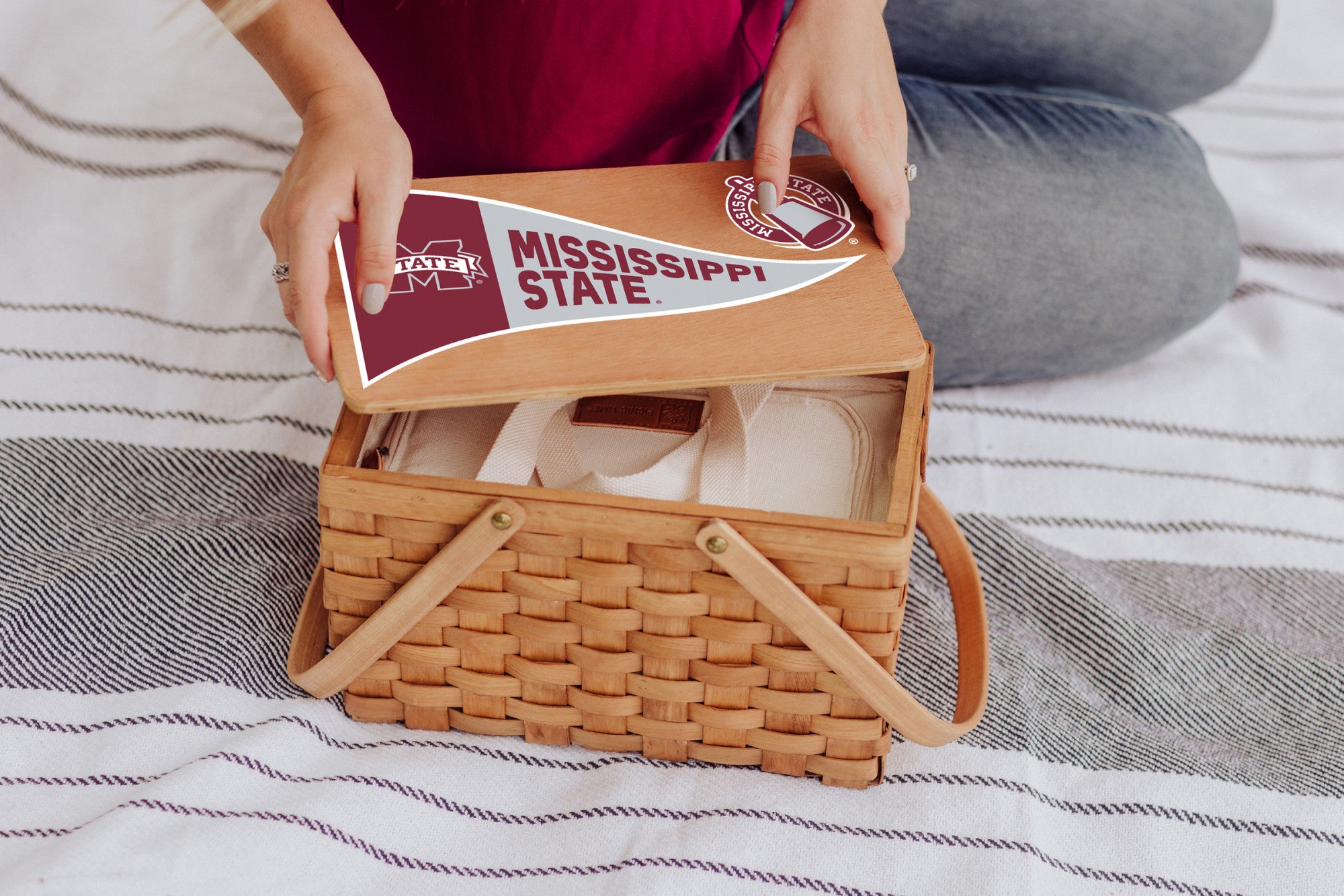 Mississippi State Bulldogs - Poppy Personal Picnic Basket