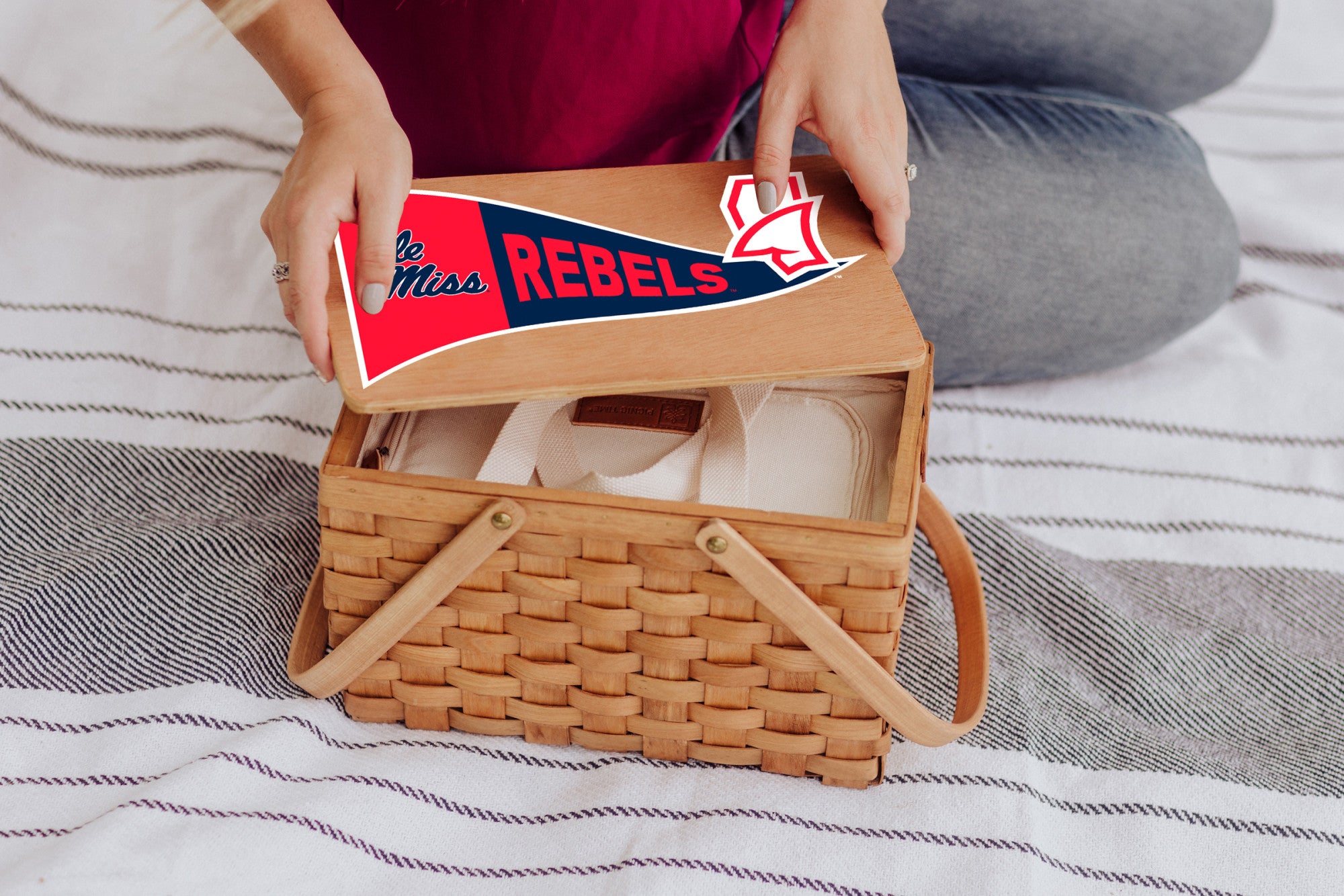 Ole Miss Rebels - Poppy Personal Picnic Basket