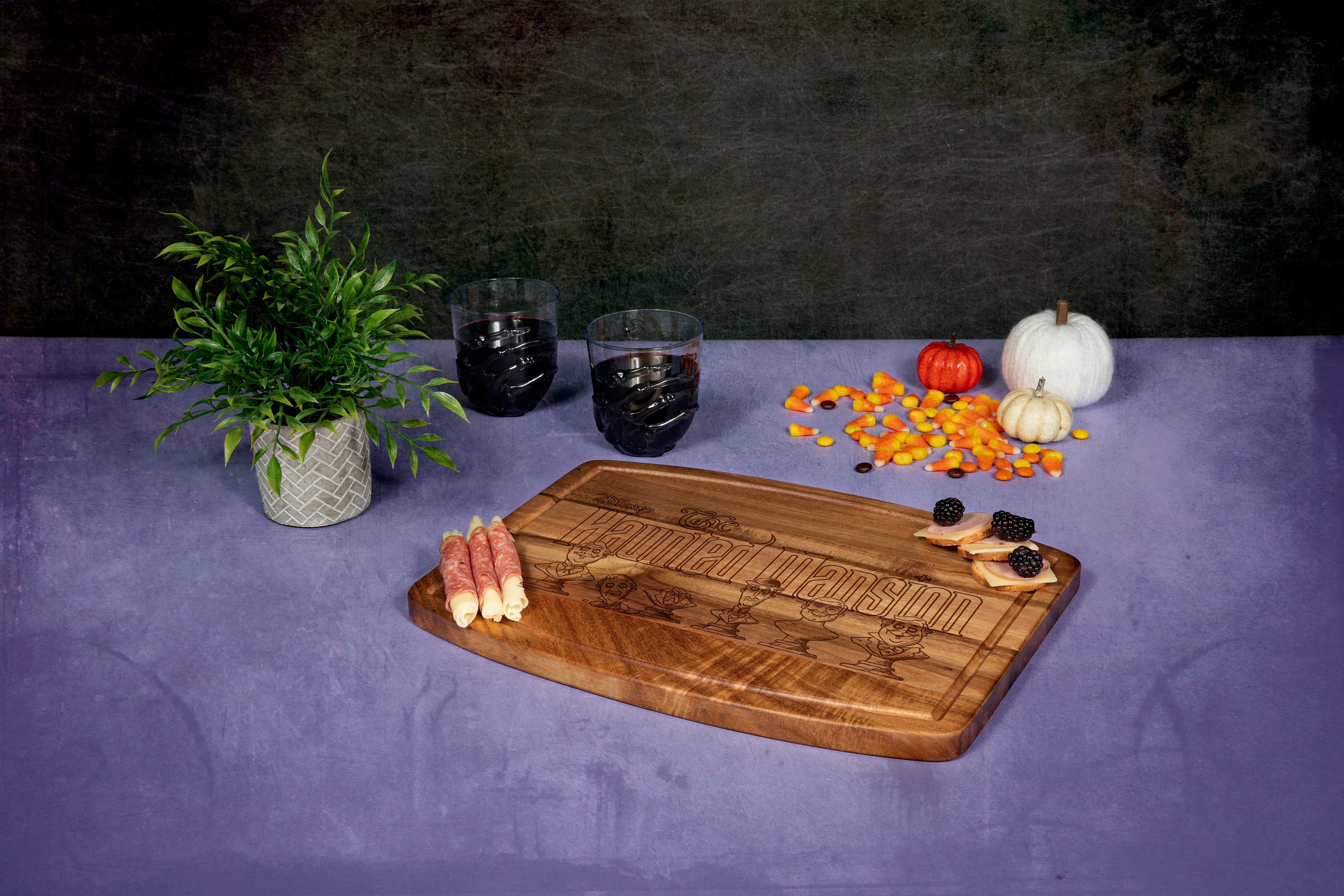 Haunted Mansion - Ovale Acacia Cutting Board