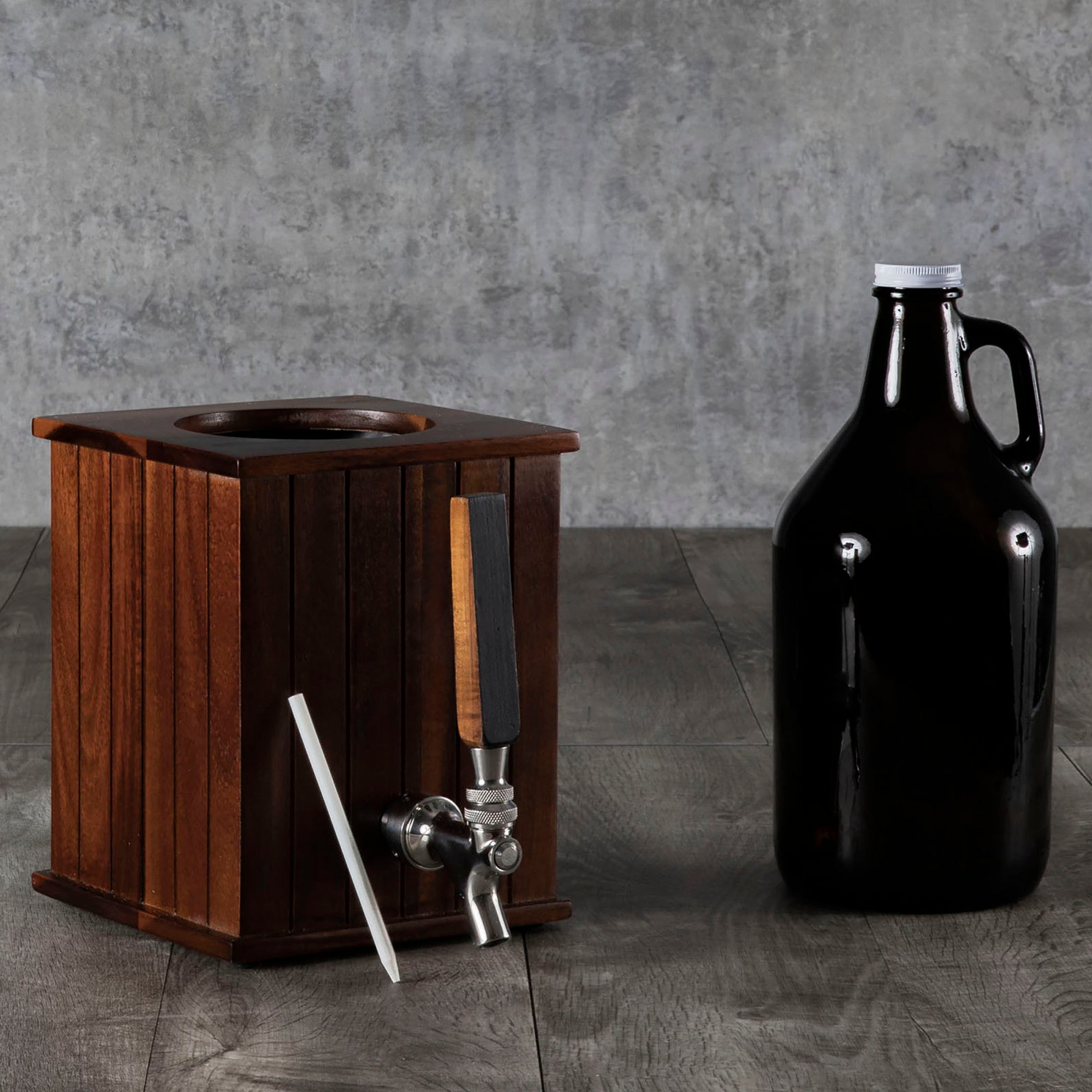 Growler Tap with 64 oz. Glass Growler