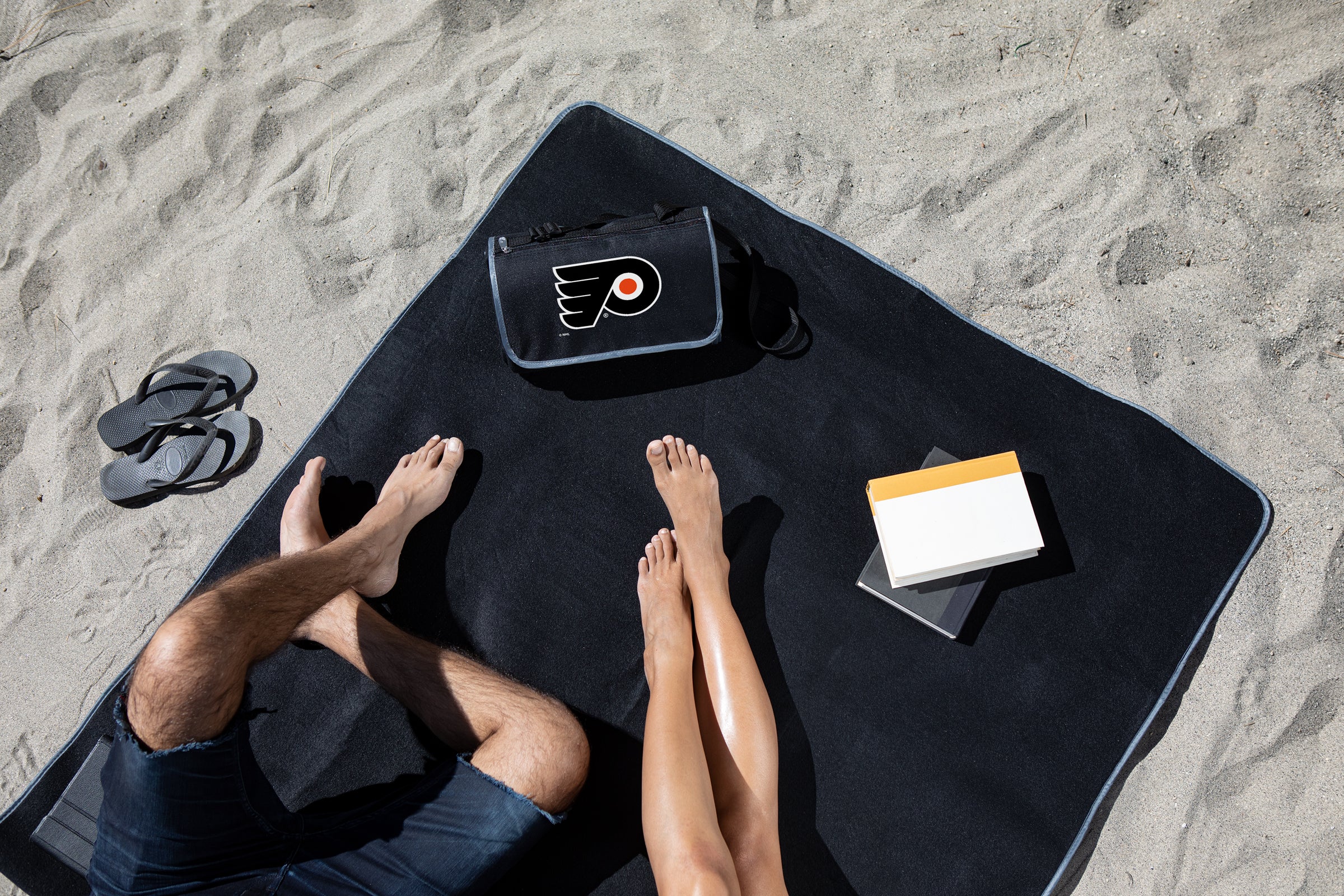 Philadelphia Flyers - Blanket Tote Outdoor Picnic Blanket