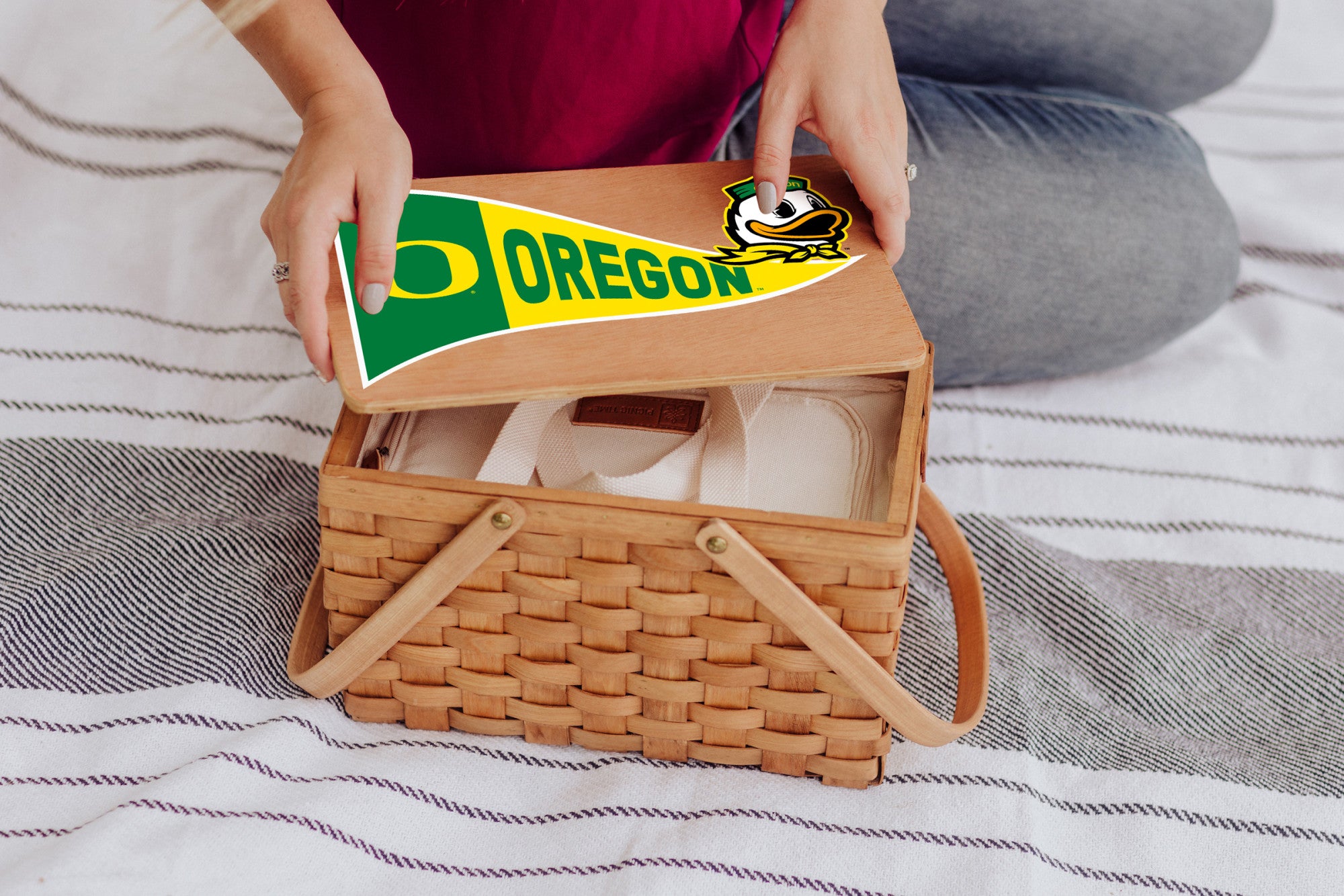 Oregon Ducks - Poppy Personal Picnic Basket