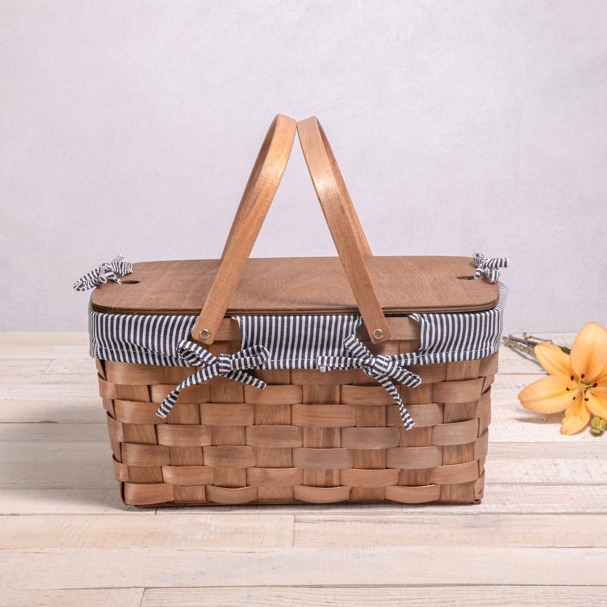 Kansas Handwoven Wood Picnic Basket