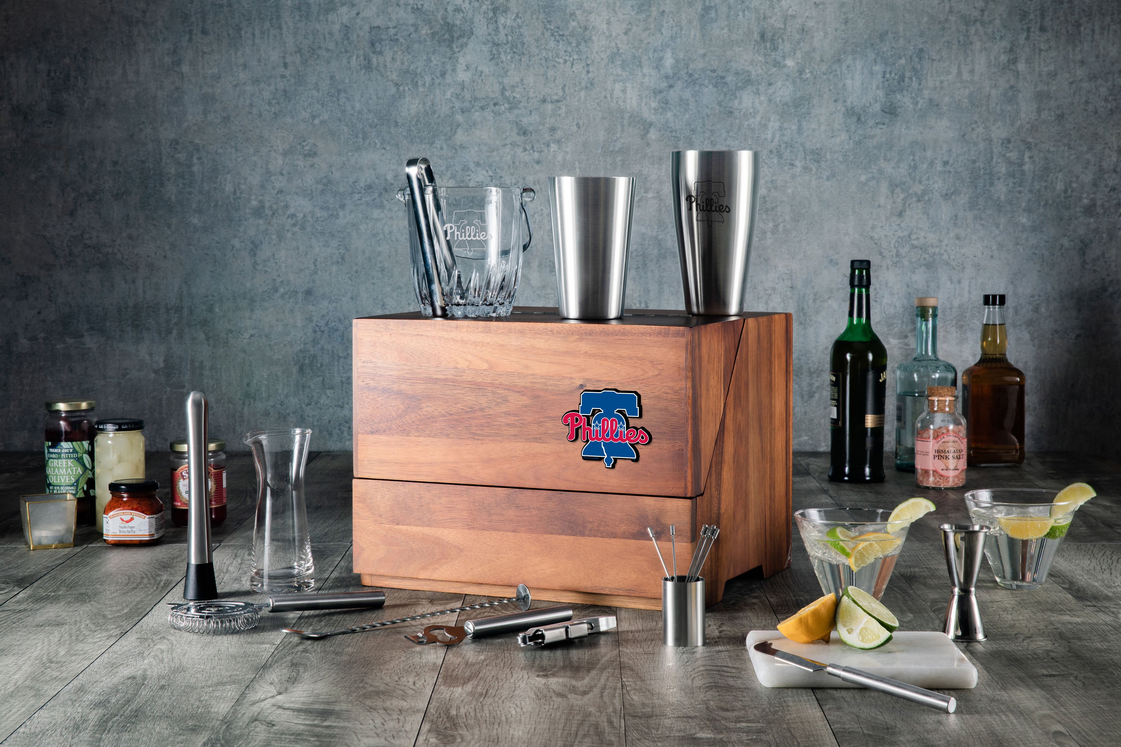 Philadelphia Phillies - Madison Acacia Tabletop Bar Set
