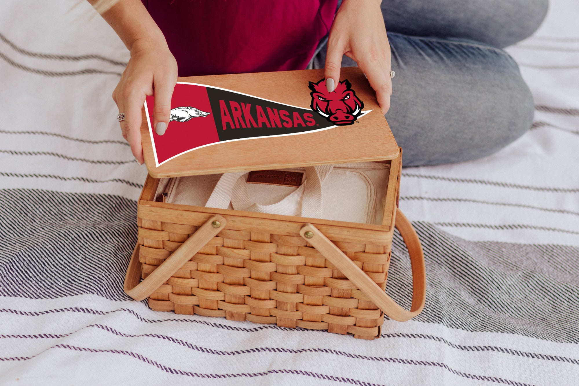 Arkansas Razorbacks - Poppy Personal Picnic Basket