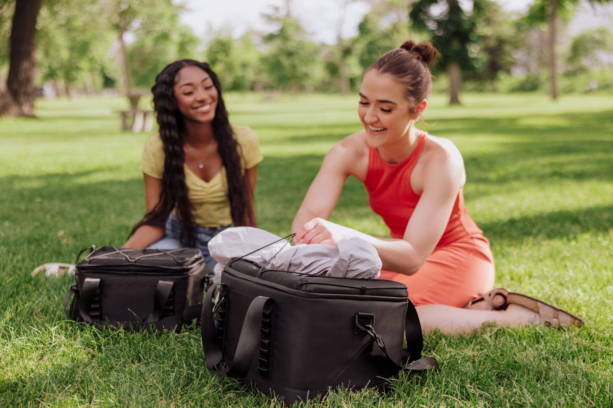 Cal State Fullerton Titans - Tarana Superthick Cooler - 24 can