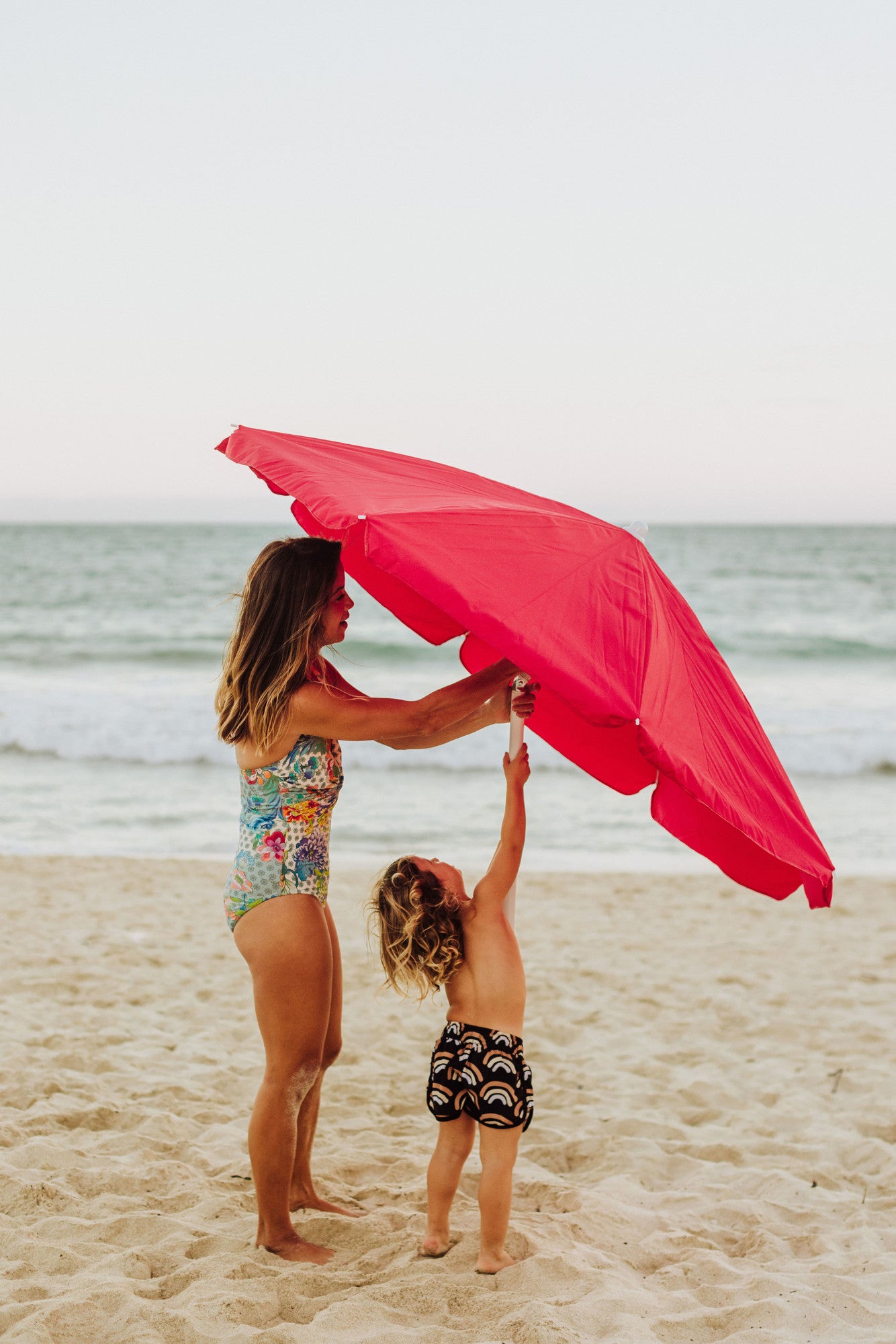 Alabama Crimson Tide - 5.5 Ft. Portable Beach Umbrella