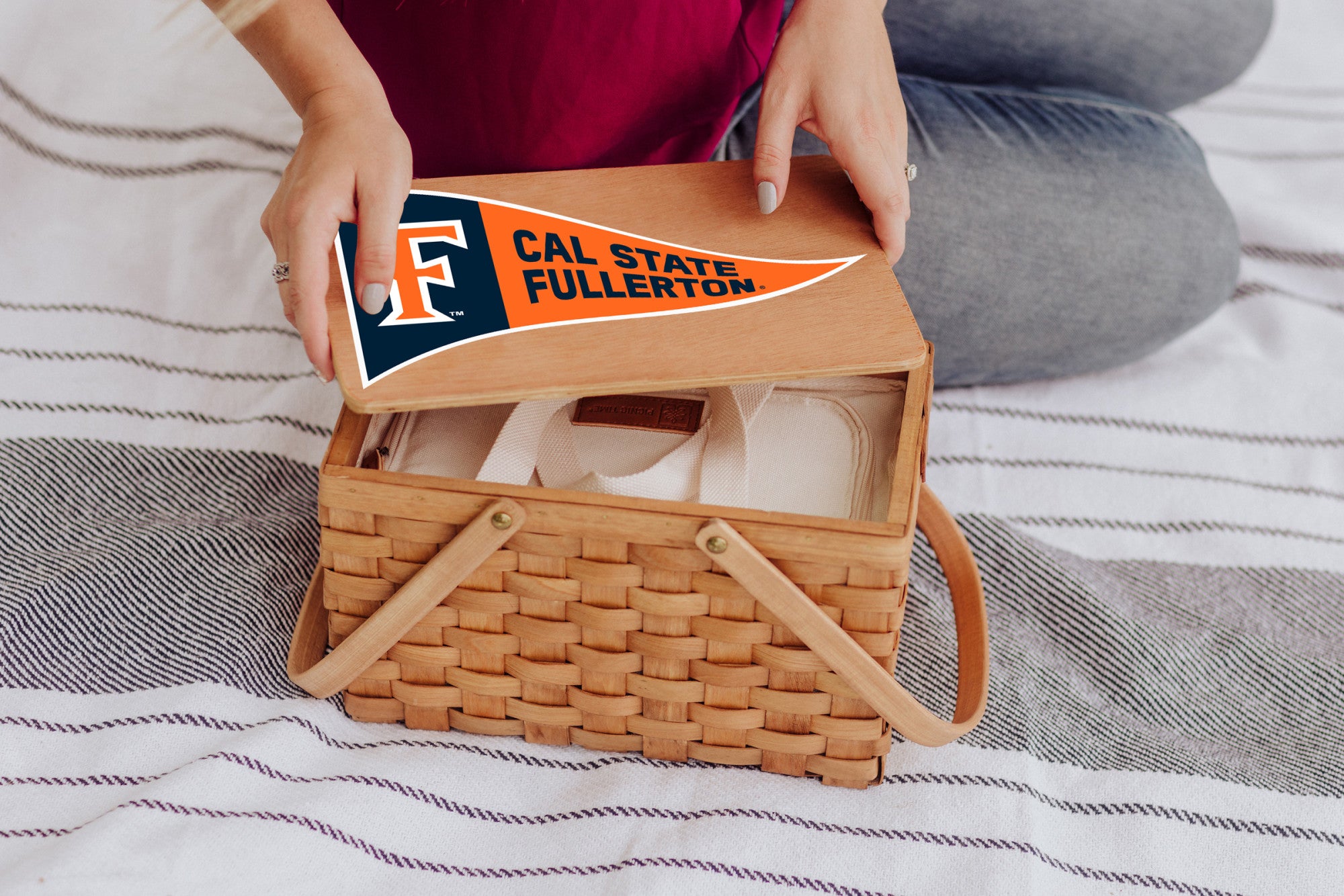 Cal State Fullerton Titans - Poppy Personal Picnic Basket