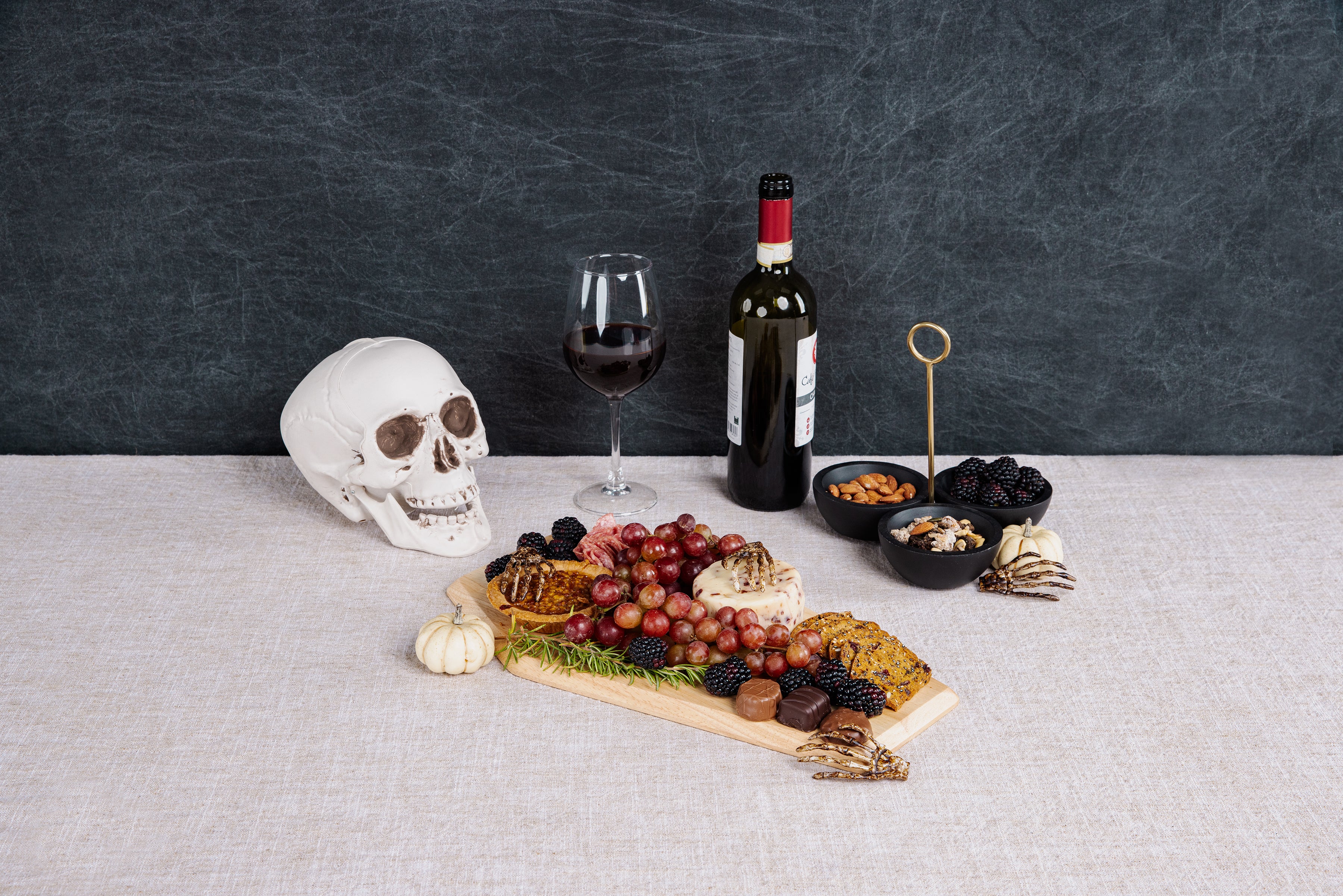 Nightmare Before Christmas Jack & Sally - Coffin Serving Board