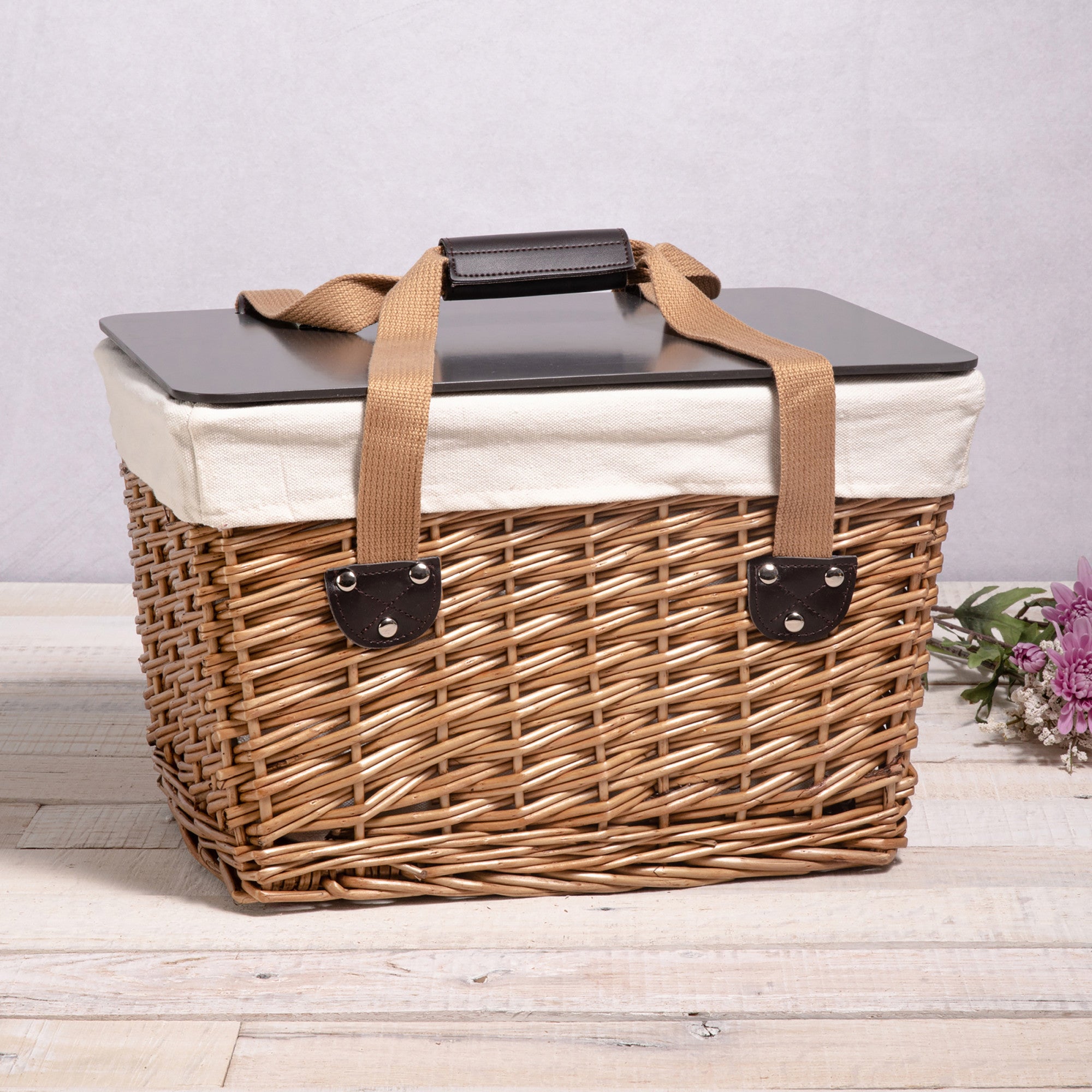 Canasta Wicker Basket