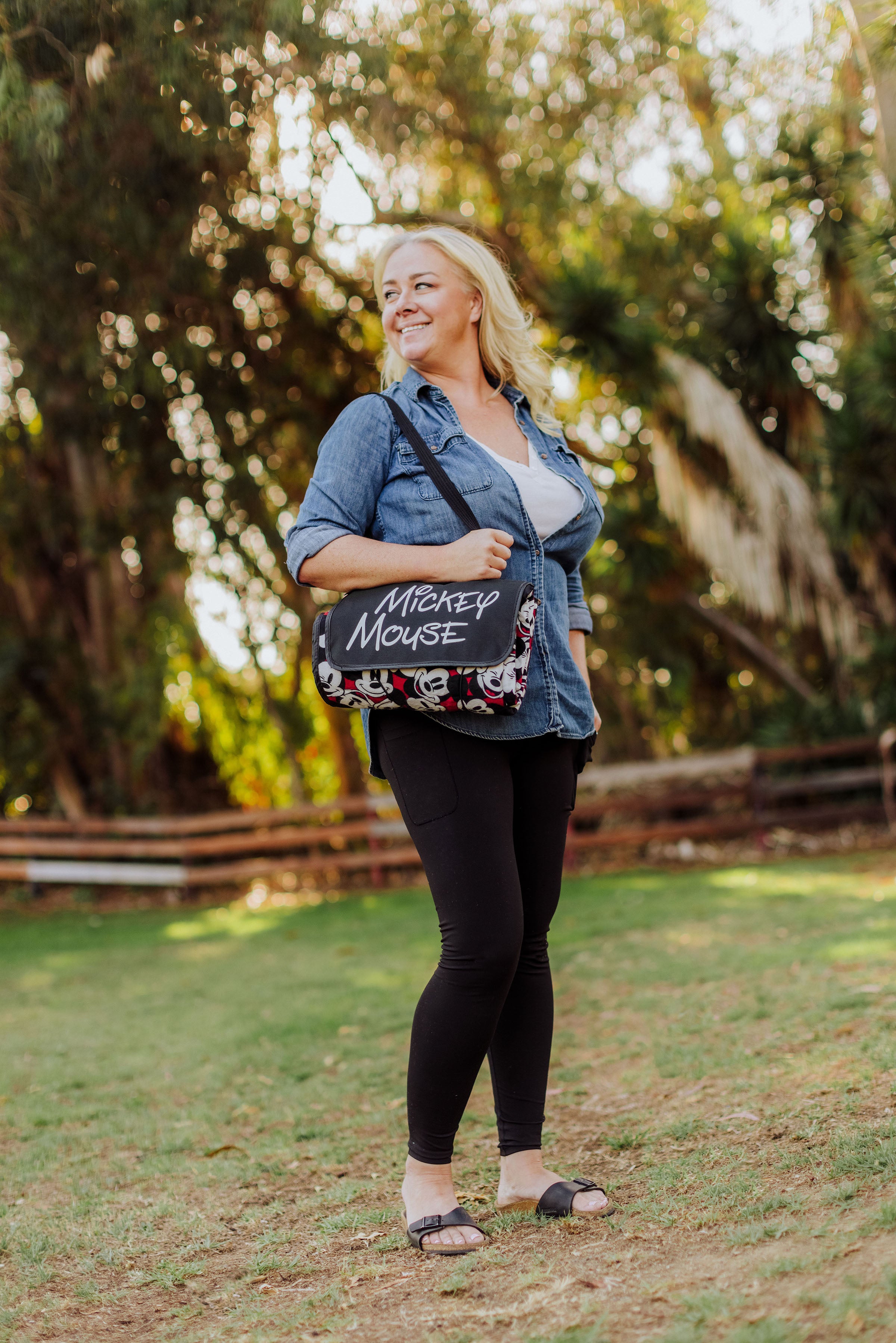 Mickey Mouse - Blanket Tote Outdoor Picnic Blanket