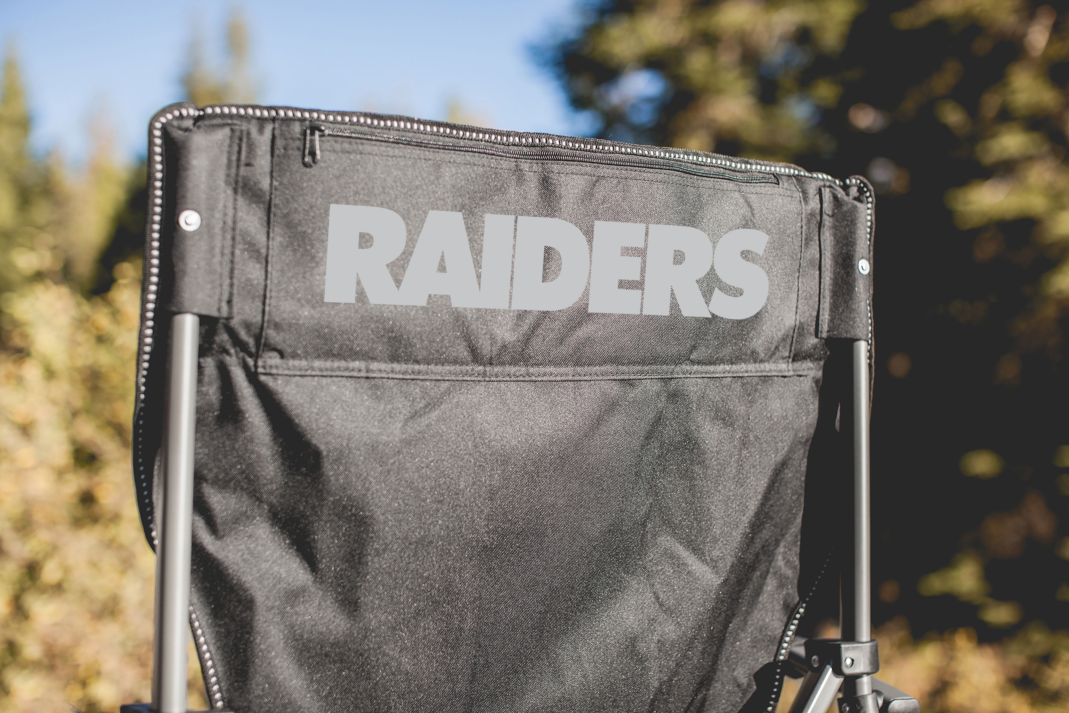 Las Vegas Raiders - Big Bear XXL Camping Chair with Cooler