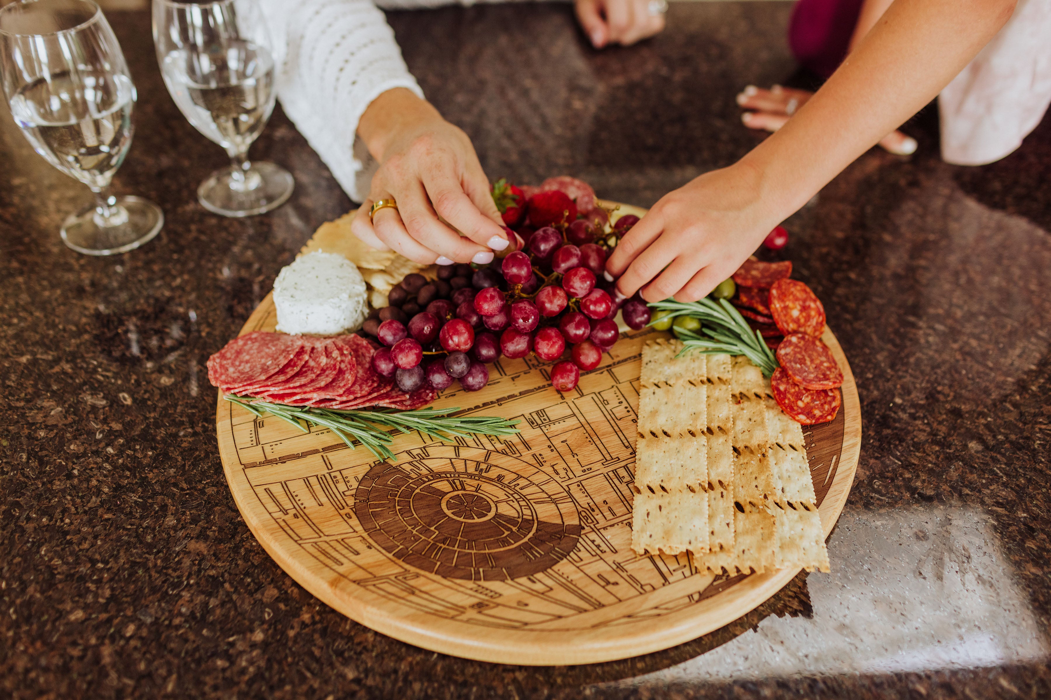 Star Wars Death Star - 16" Serving Board