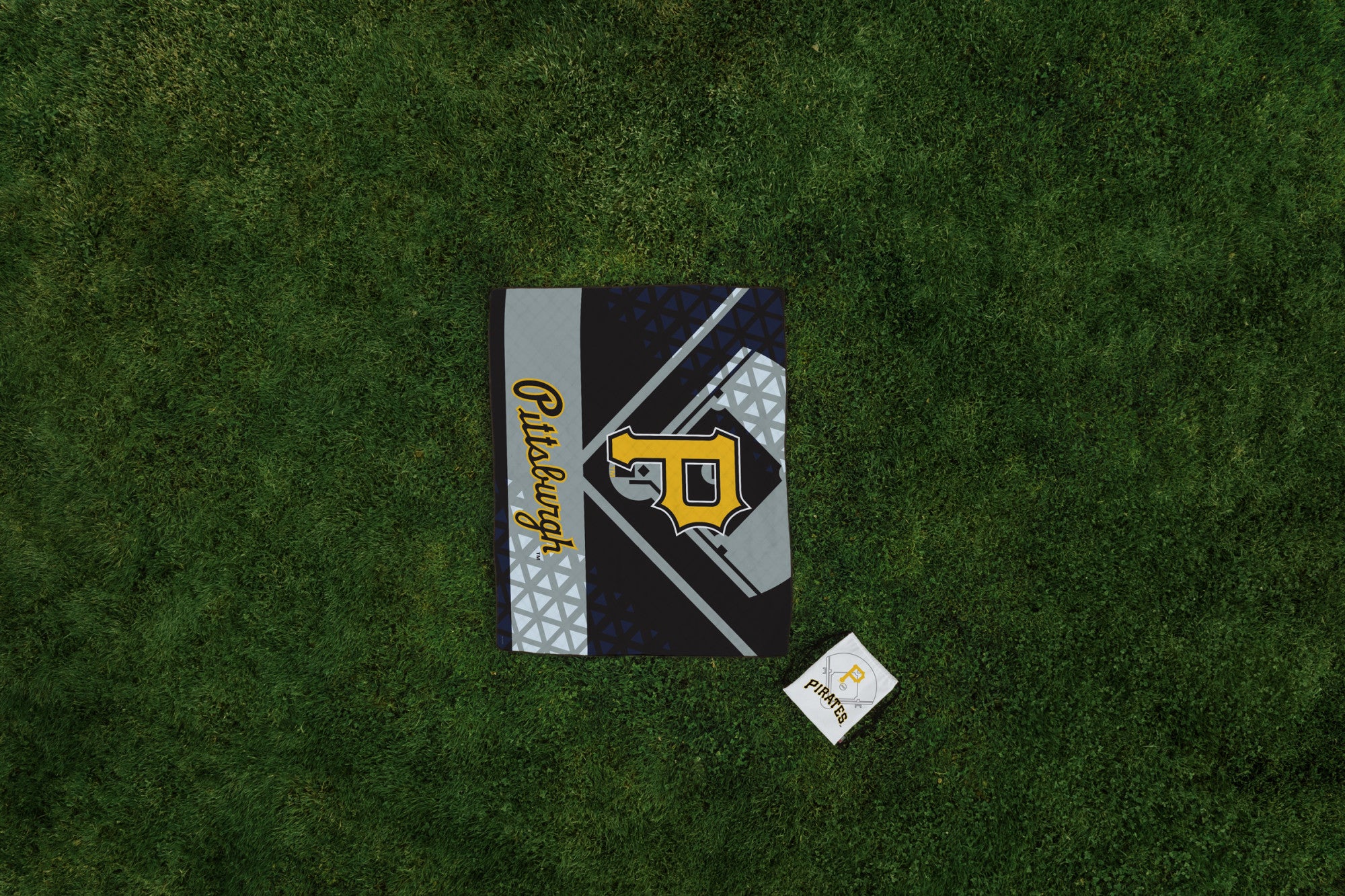 Pittsburgh Pirates - Impresa Picnic Blanket