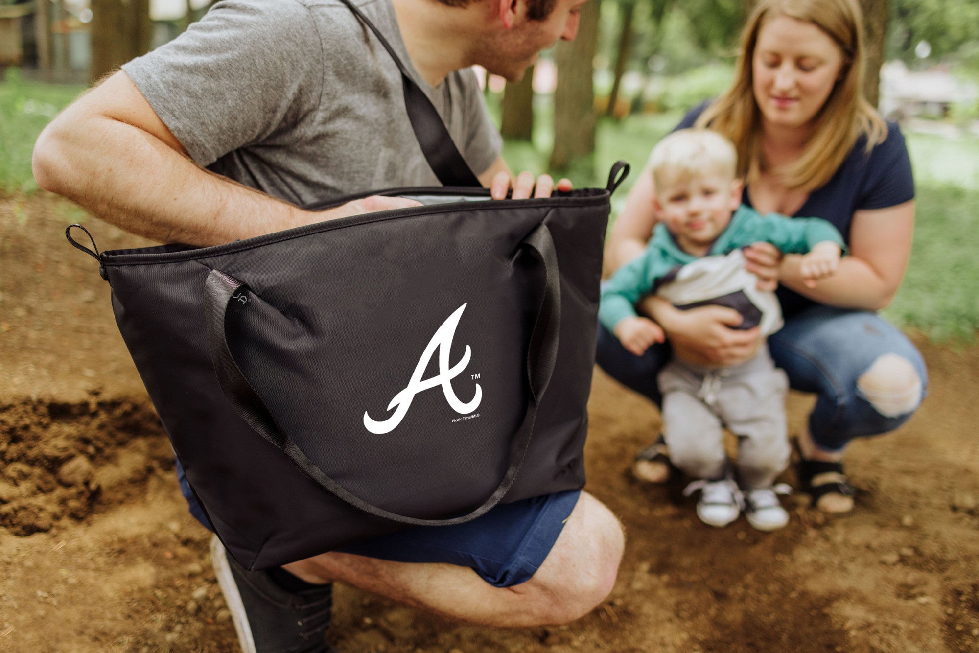 Atlanta Braves - Tarana Cooler Tote Bag