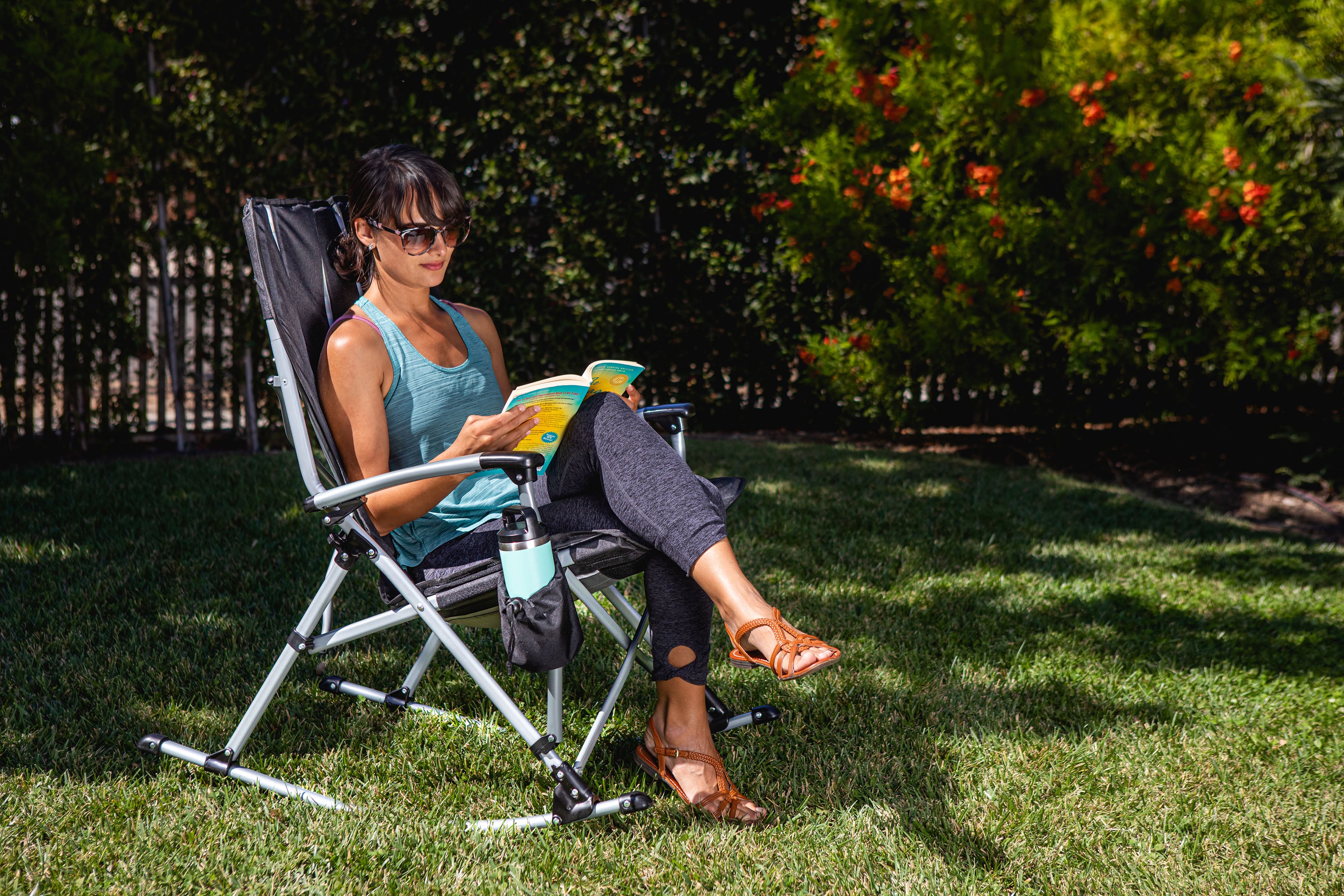 Michigan Wolverines - Outdoor Rocking Camp Chair