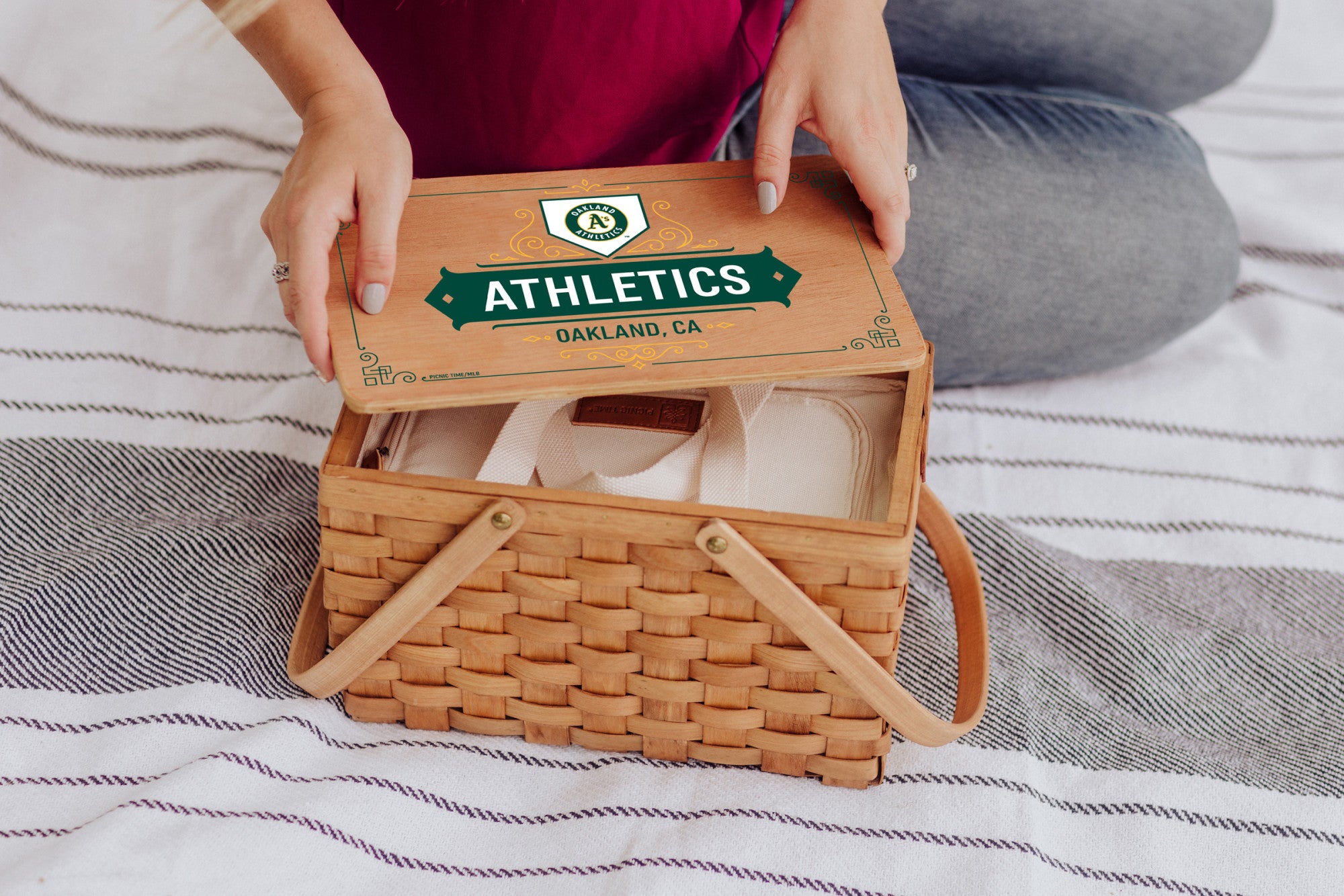 Oakland Athletics - Poppy Personal Picnic Basket