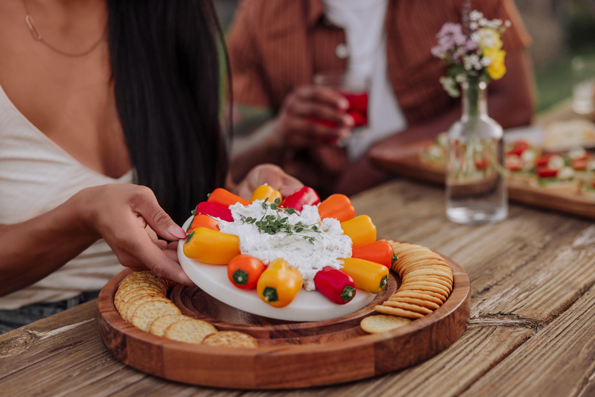 Isla Serving Platter with Marble Cheeseboard Insert