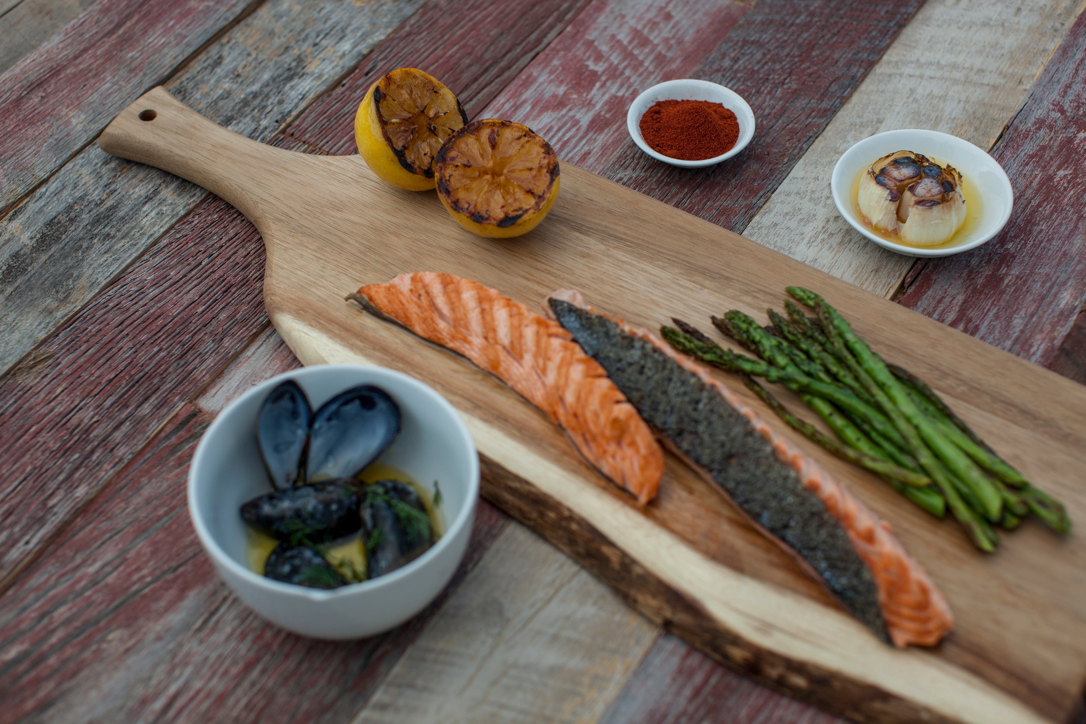 Rhode Island Rams - Artisan 24" Acacia Charcuterie Board