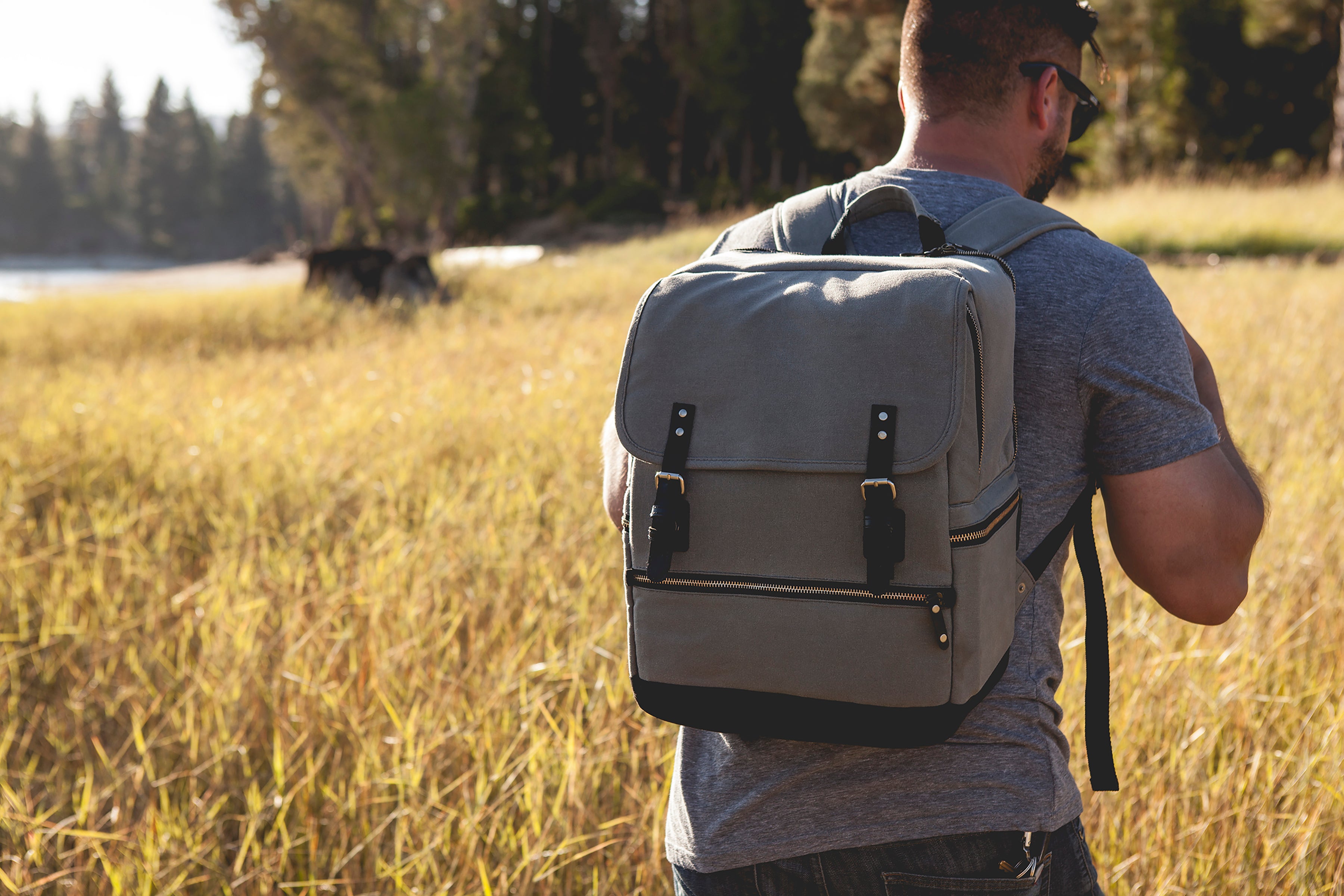 USC Trojans - Bar-Backpack Portable Cocktail Set