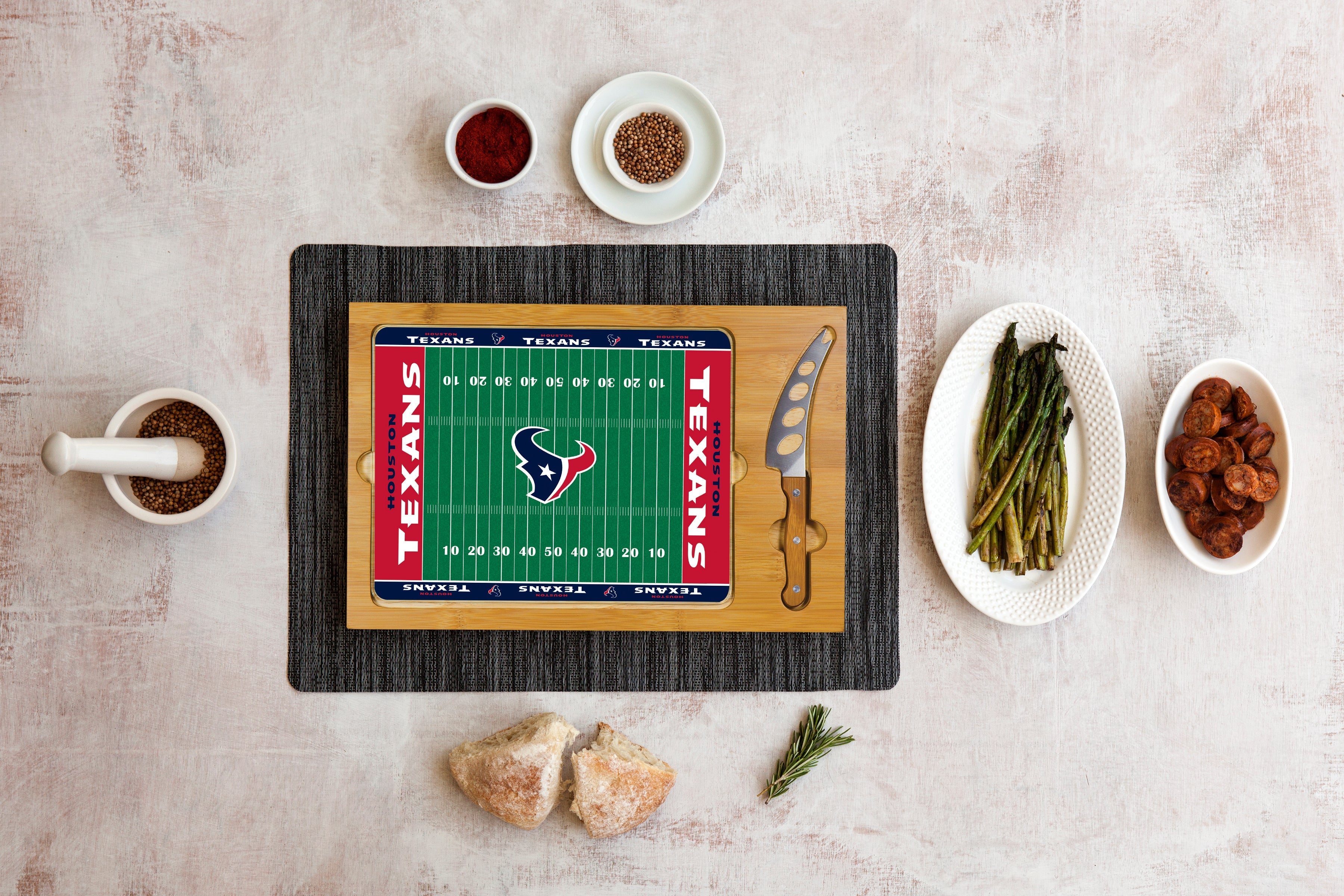 Houston Texans Football Field - Icon Glass Top Cutting Board & Knife Set