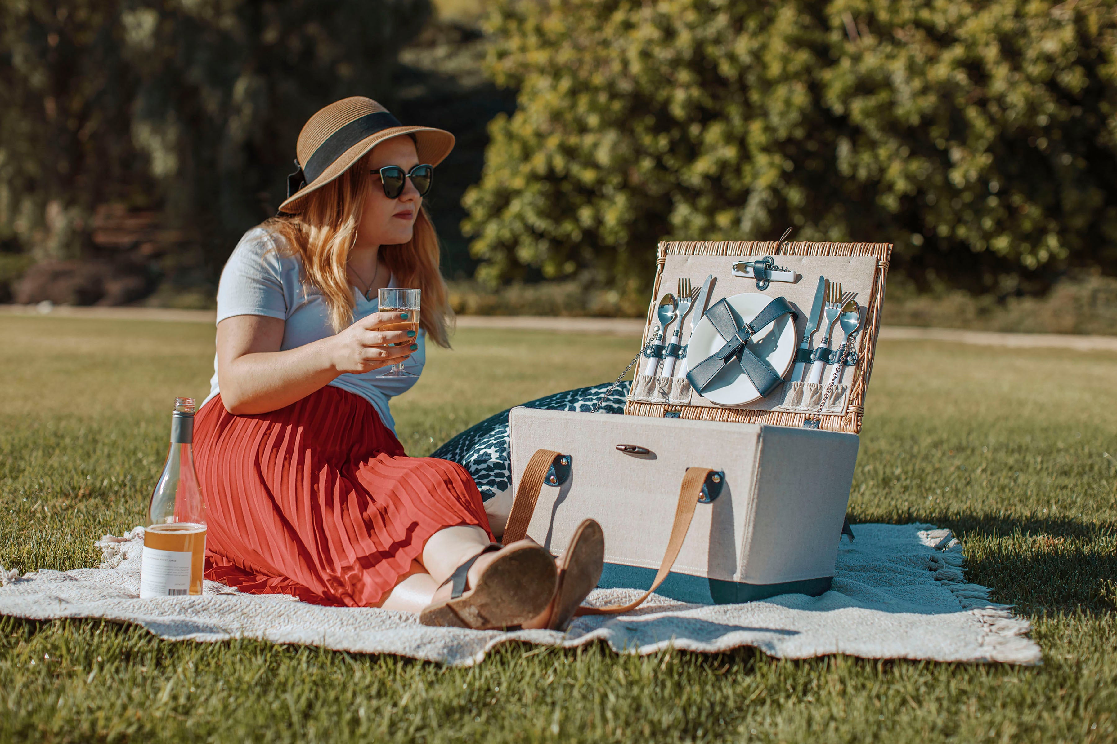 Boardwalk Picnic Basket for 2