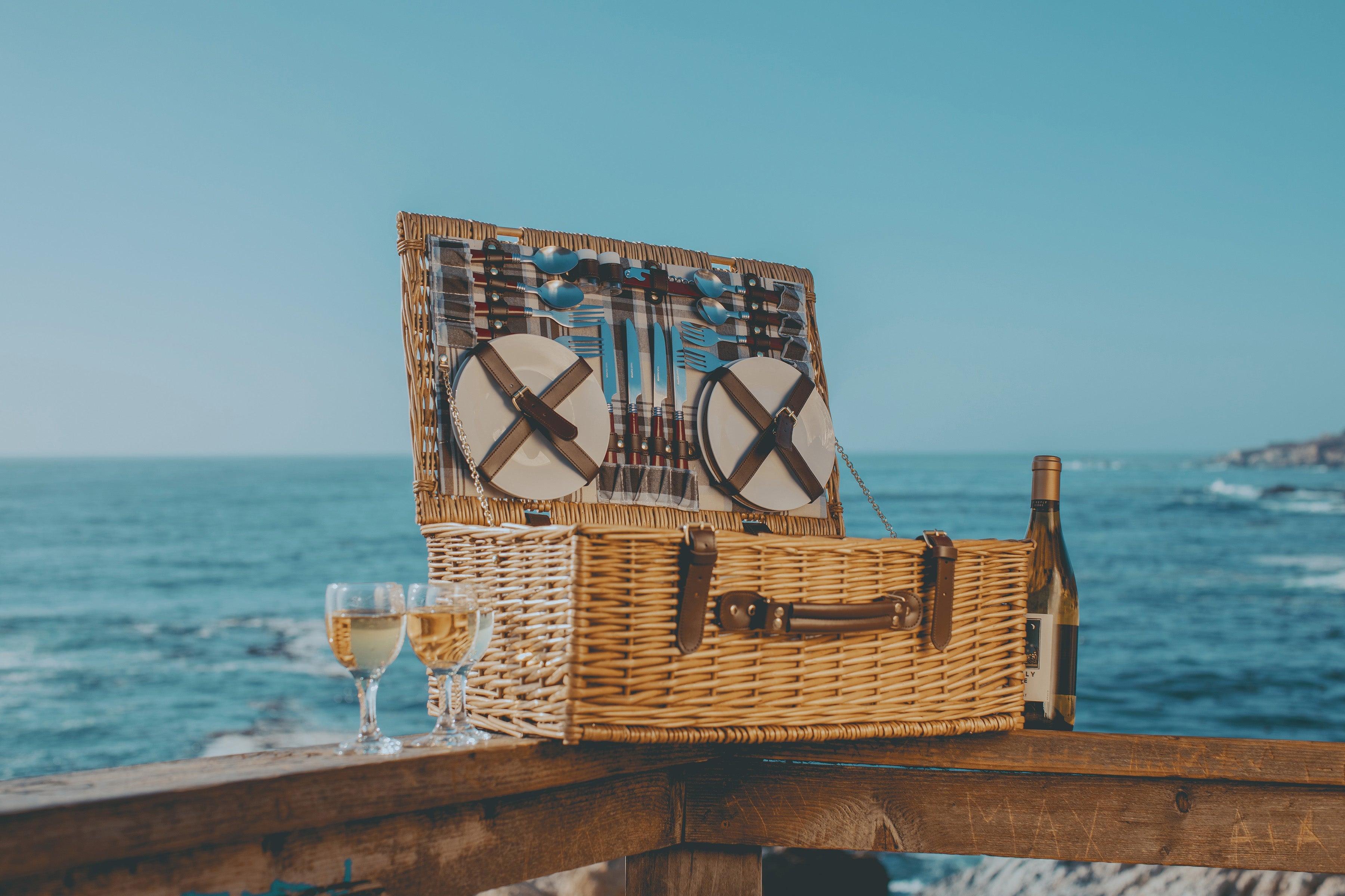 Newbury Picnic Basket