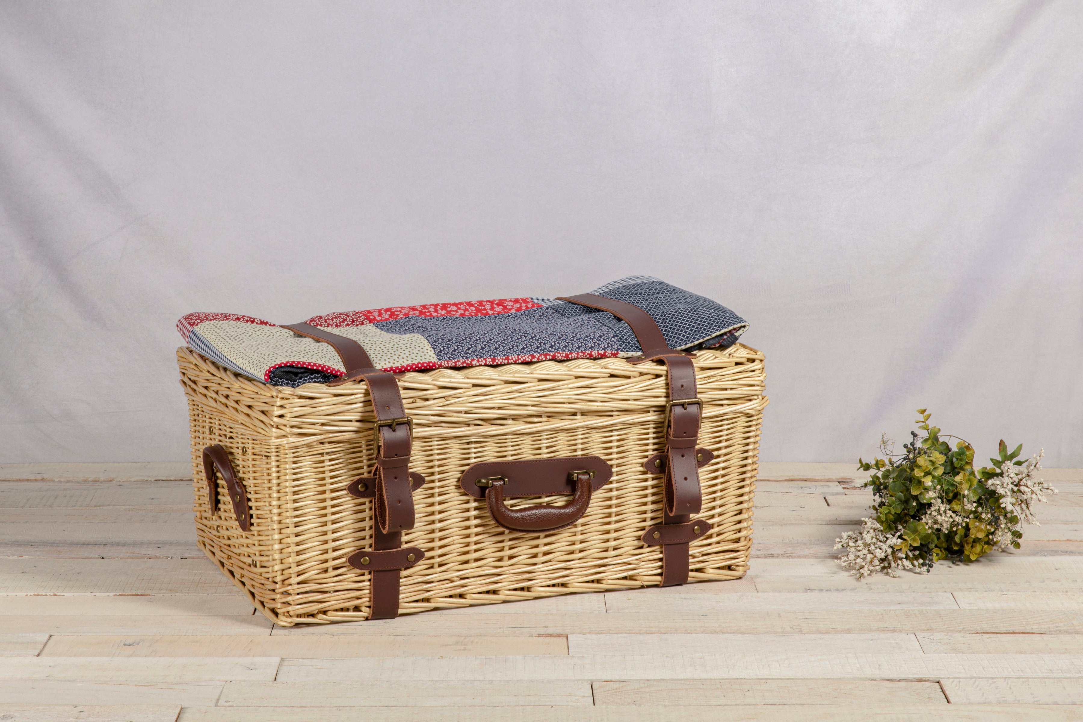 Charleston Picnic Basket