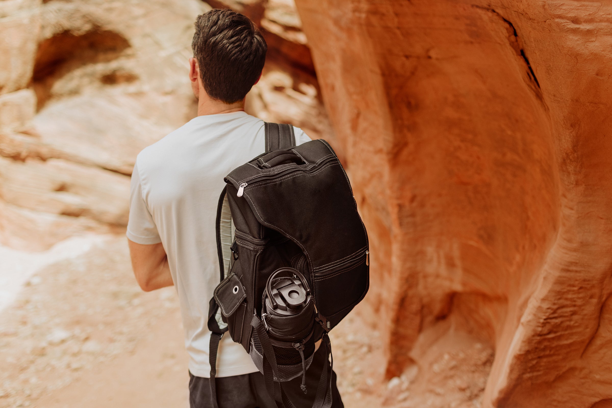 Wyoming Cowboys - Turismo Travel Backpack Cooler