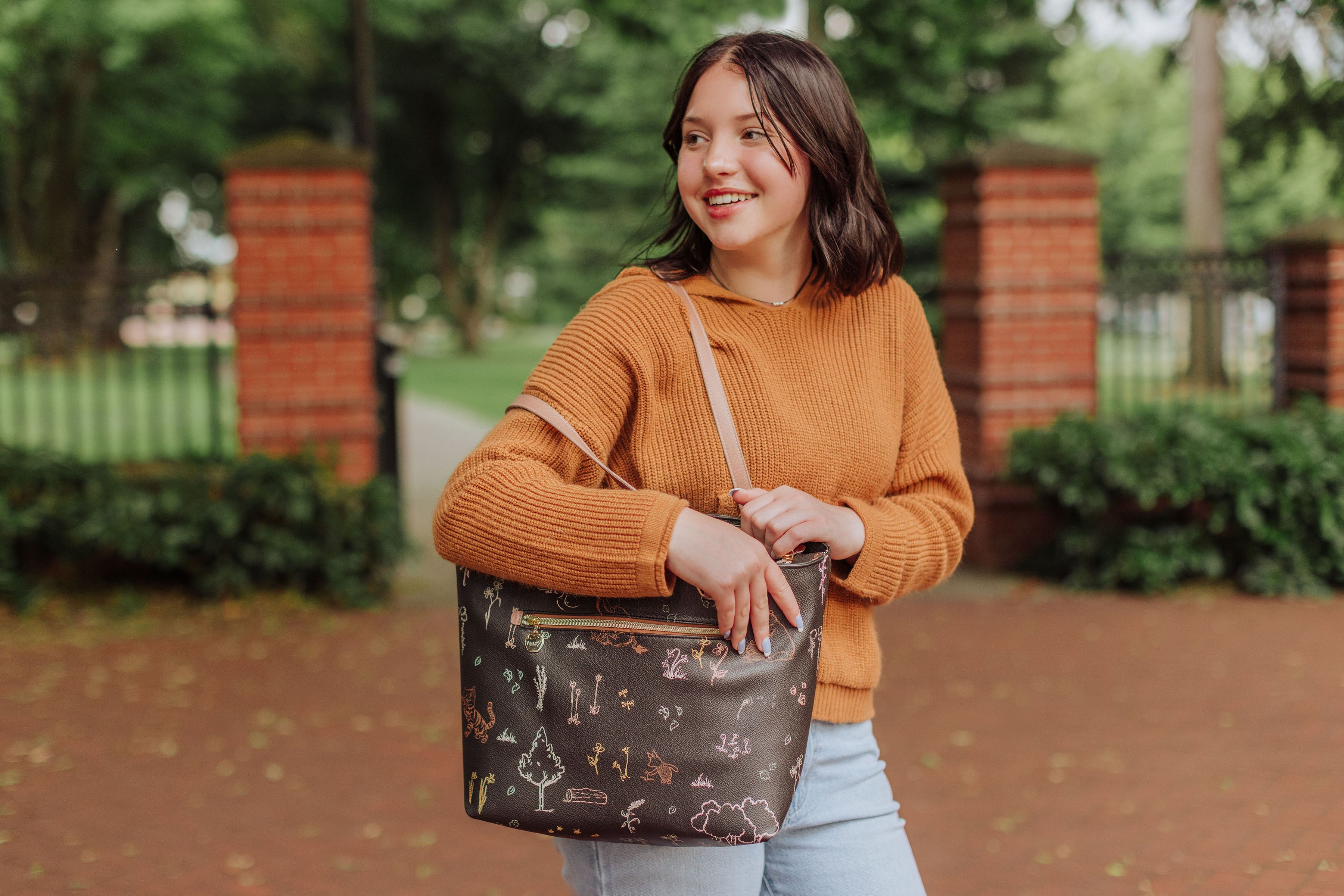 Winnie the Pooh - Uptown Cooler Tote Bag