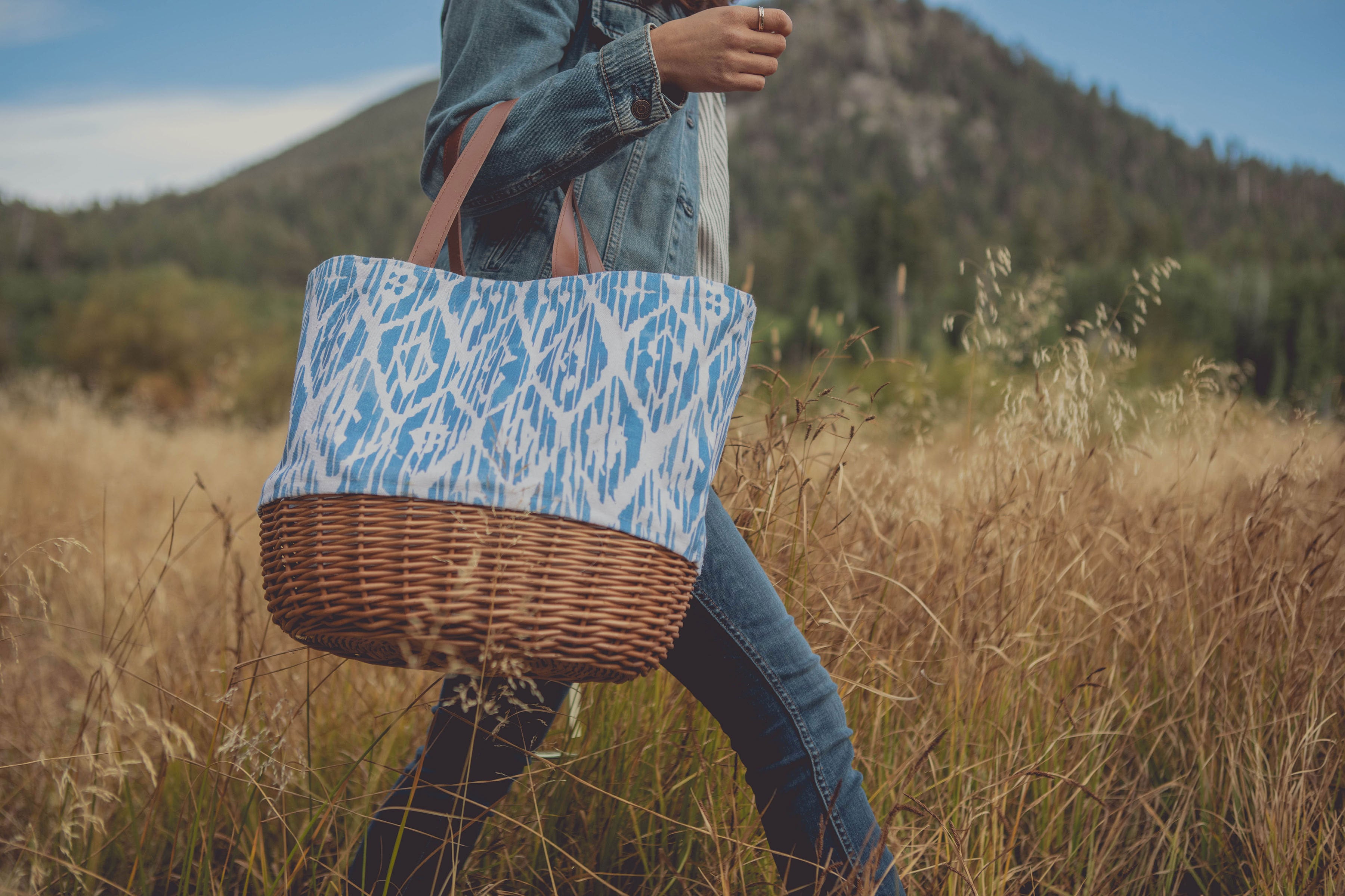 Promenade Picnic Basket