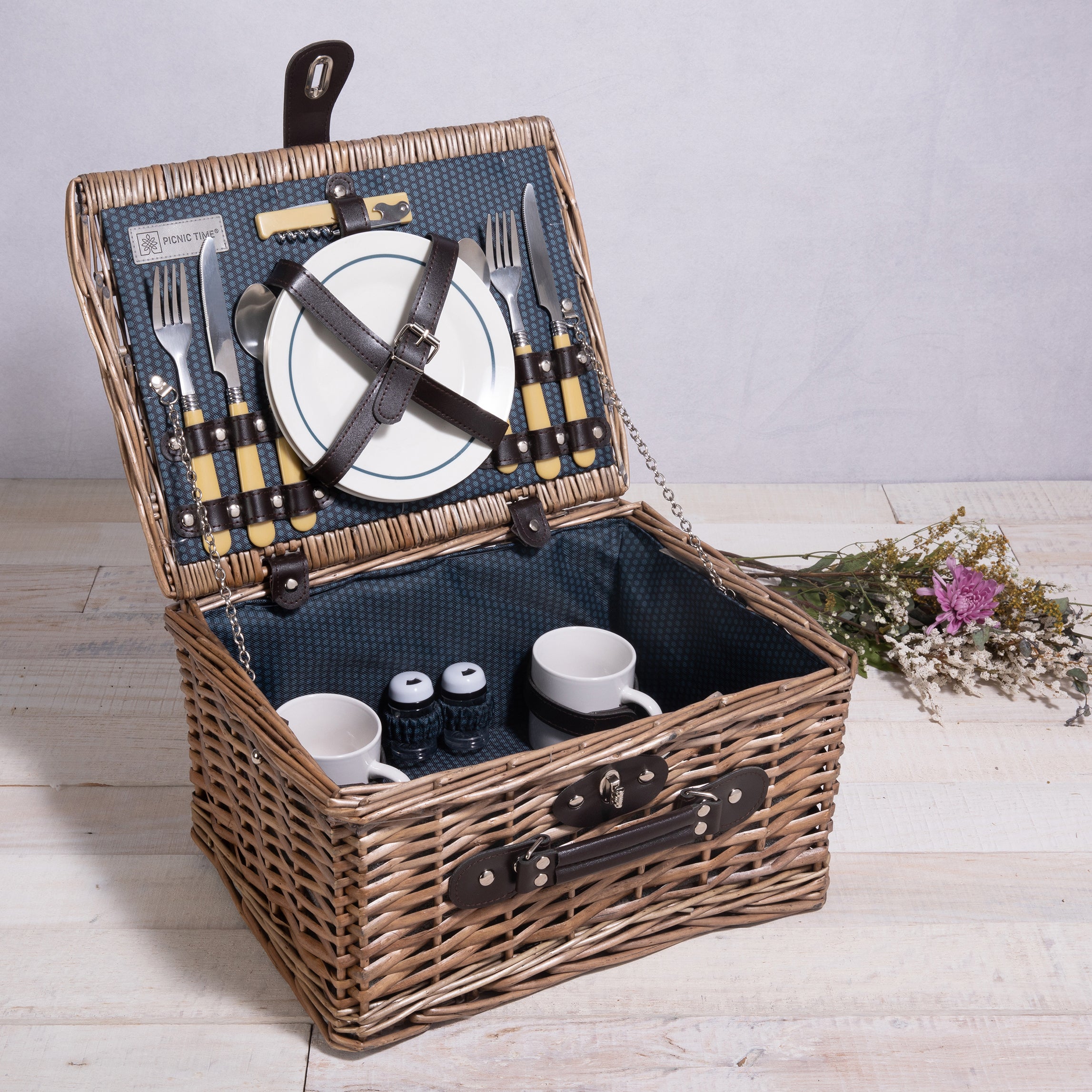 Catalina Picnic Basket