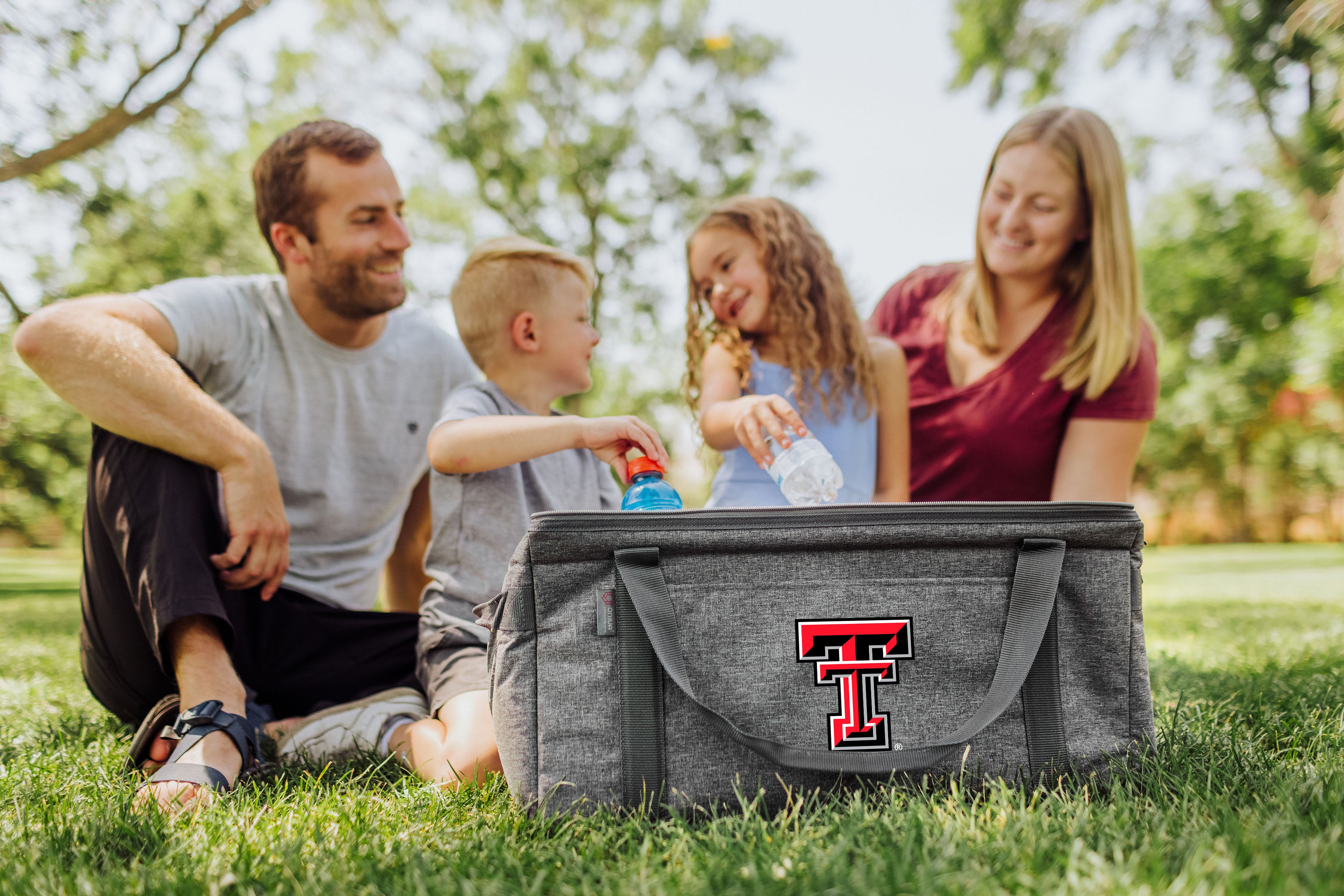 Texas Tech Red Raiders - 64 Can Collapsible Cooler