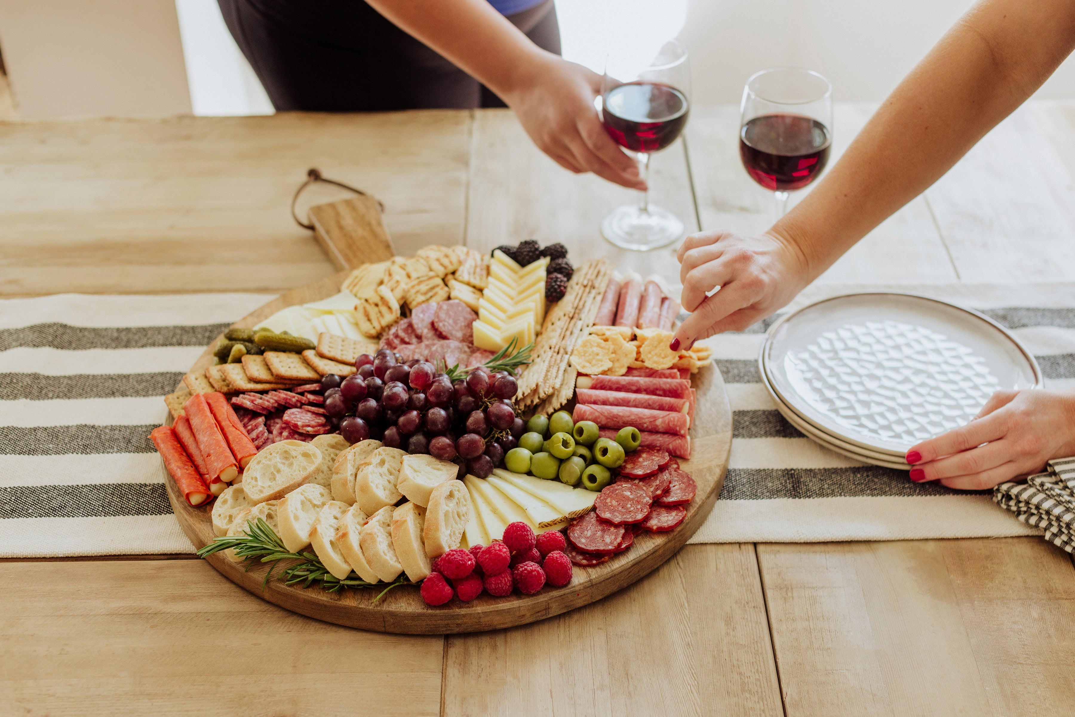 Ravi Round Charcuterie Board